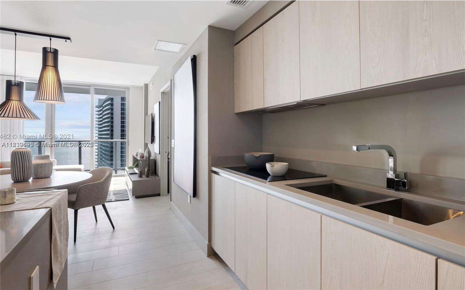 Hyde Beach House at 4010 Ocean Dr, Hollywood, FL 33019 - For Sale photo 10