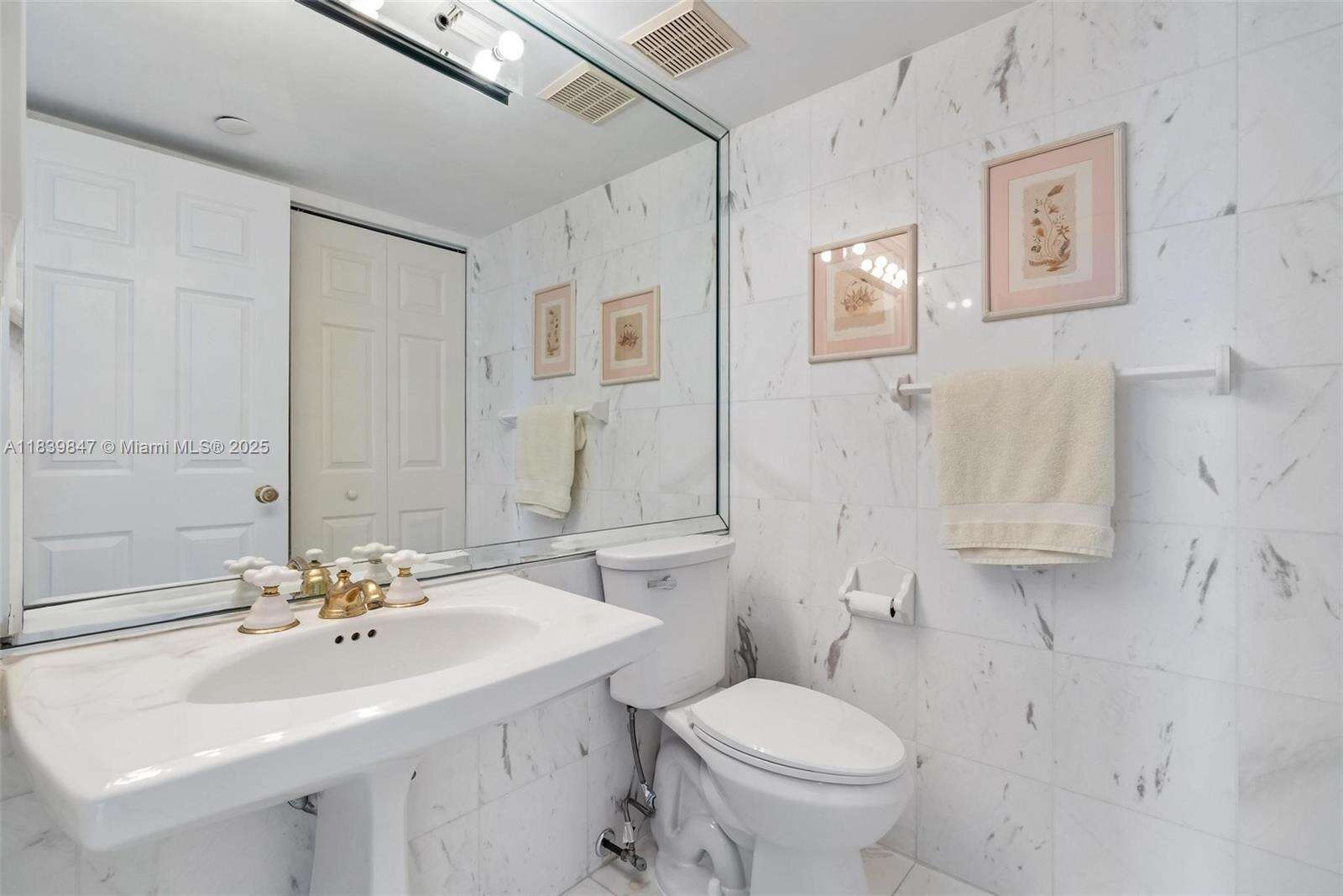 Mystic Pointe Tower 500 at 3530 Mystic Pointe Dr, Aventura, FL 33180 - For Sale photo 15