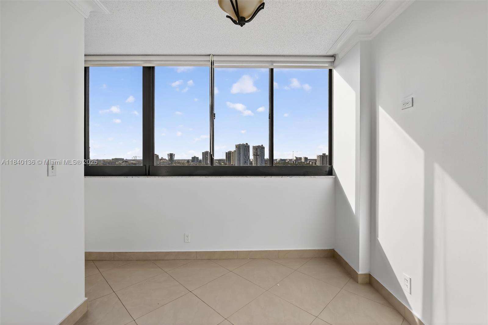 The Landmark at 20185 Country Club Dr, Aventura, FL 33180 - For Sale photo 28