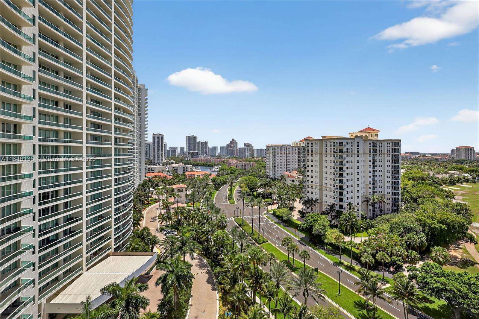 The Landmark at 20185 Country Club Dr, Aventura, FL 33180 - For Sale photo 35