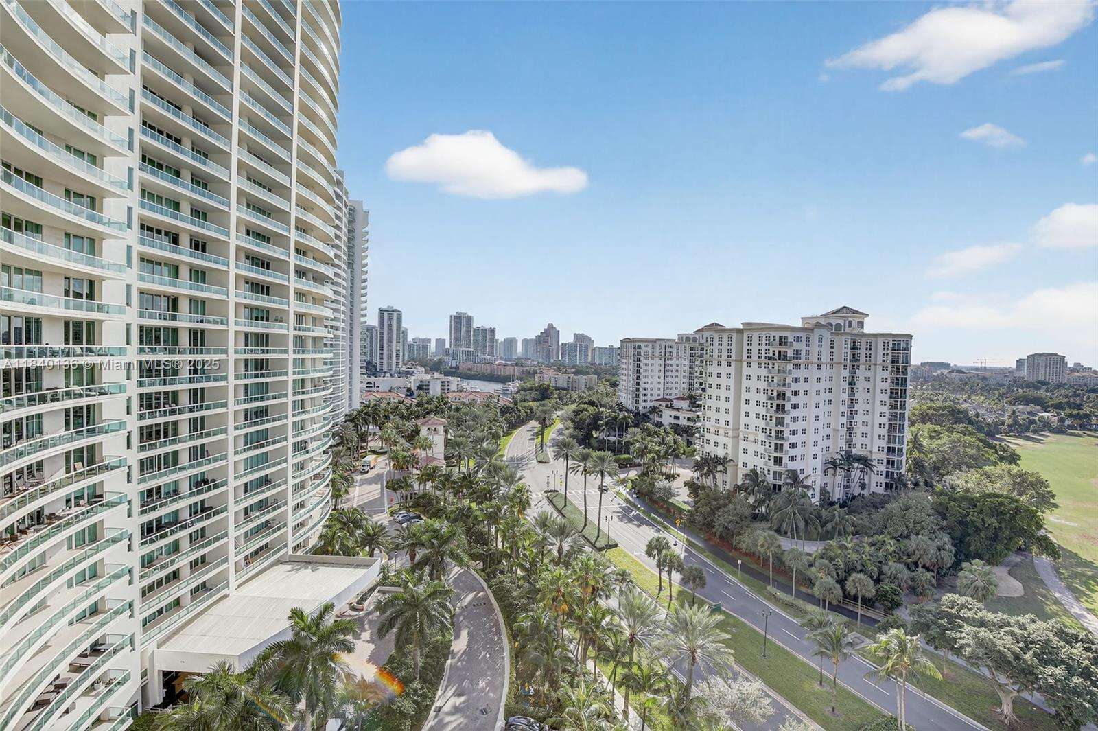 The Landmark at 20185 Country Club Dr, Aventura, FL 33180 - For Sale photo 64