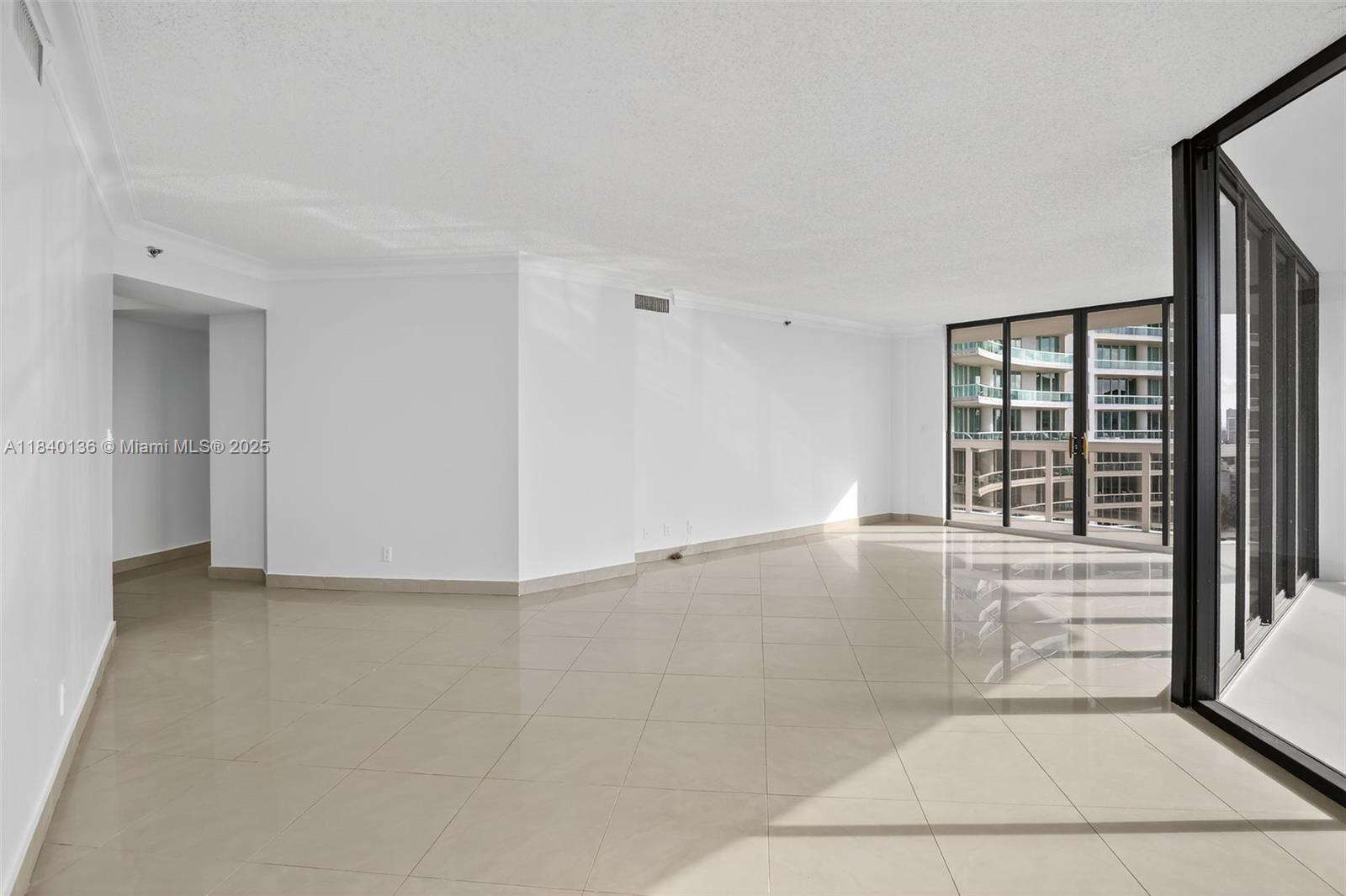 The Landmark at 20185 Country Club Dr, Aventura, FL 33180 - For Sale photo 10