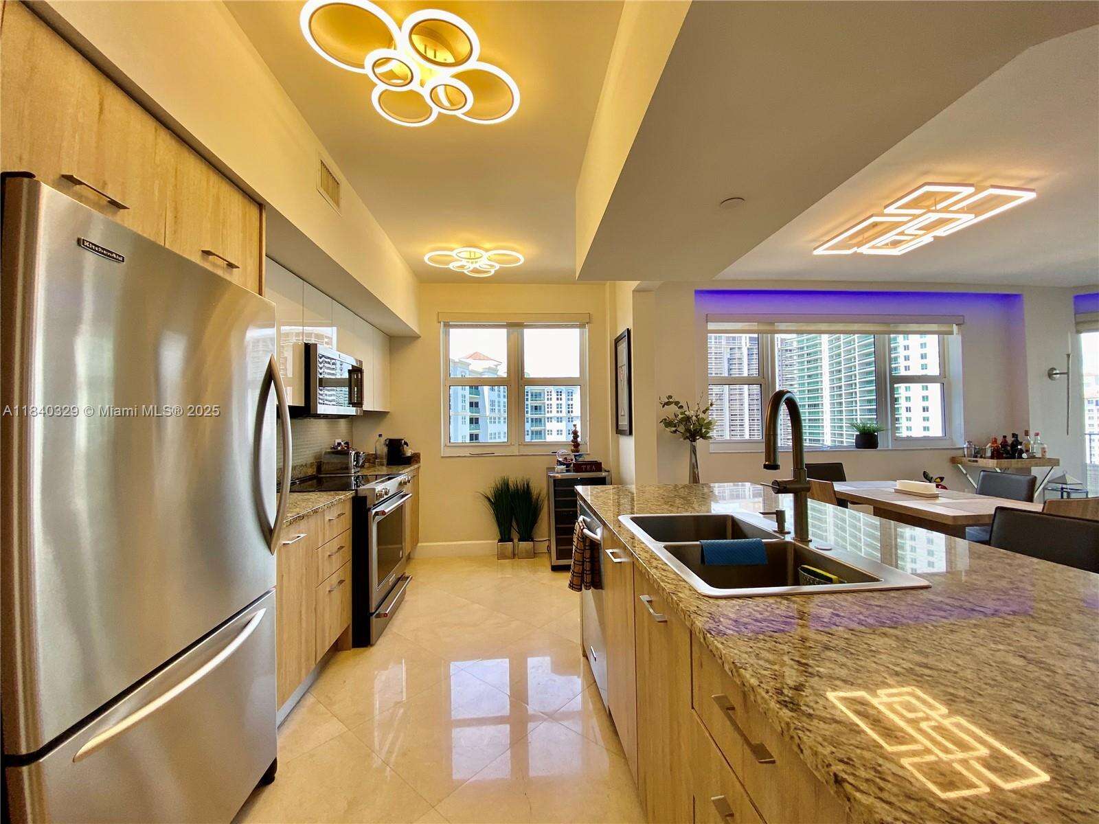 Turnberry Village South at 19900 Country Club Dr, Aventura, FL 33180 - For Sale photo 4
