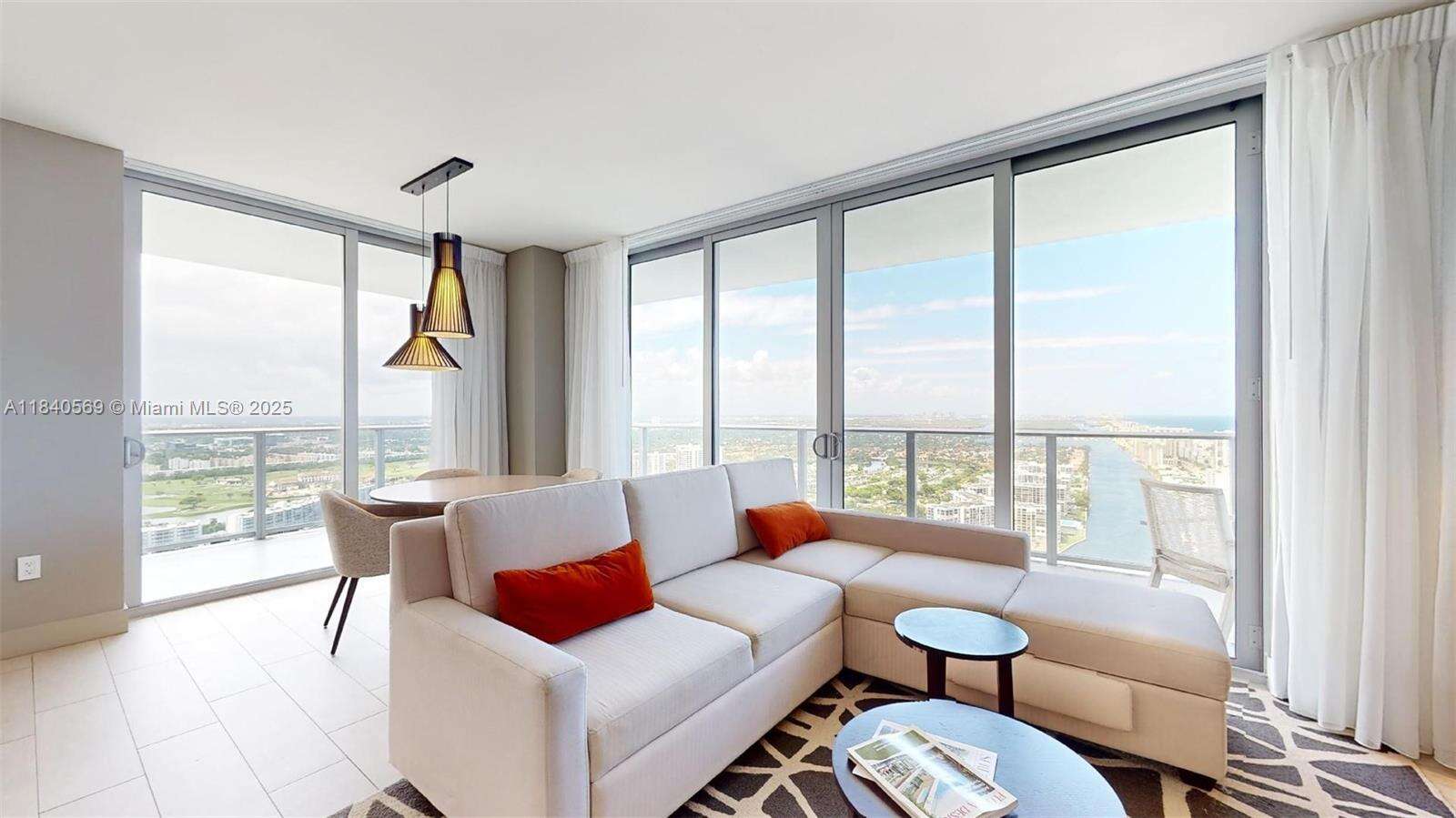 Hyde Beach House at 4010 Ocean Dr, Hollywood, FL 33019 - For Sale photo 2