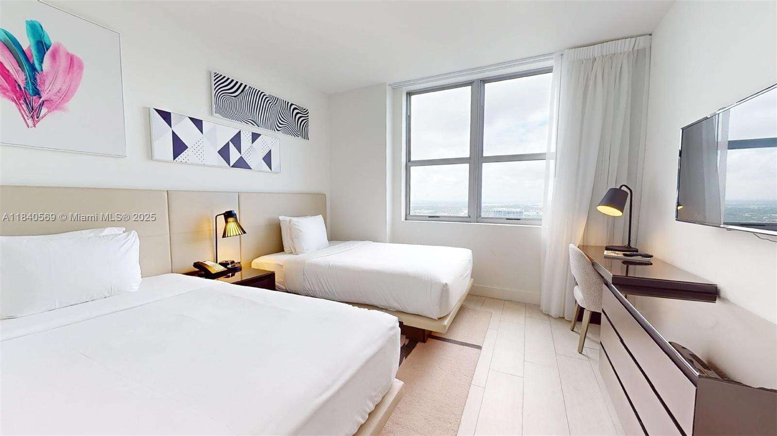 Hyde Beach House at 4010 Ocean Dr, Hollywood, FL 33019 - For Sale photo 17