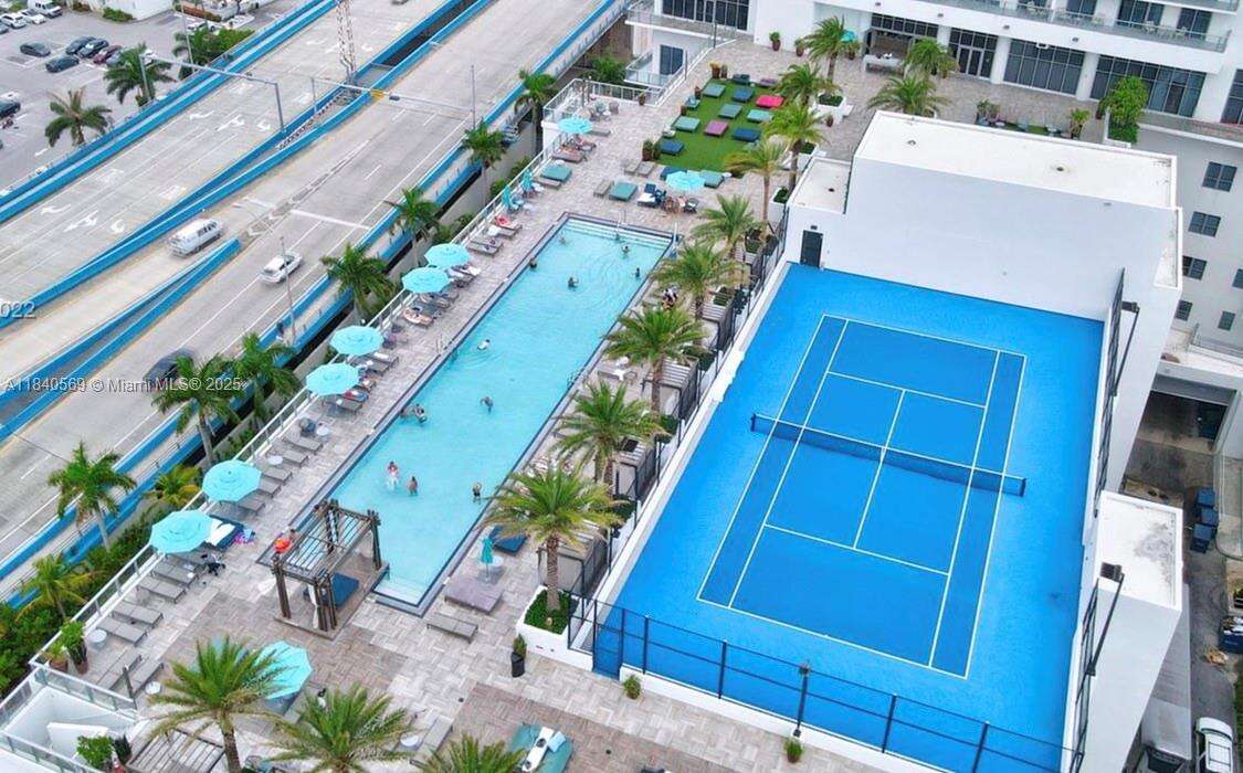 Hyde Beach House at 4010 Ocean Dr, Hollywood, FL 33019 - For Sale photo 36