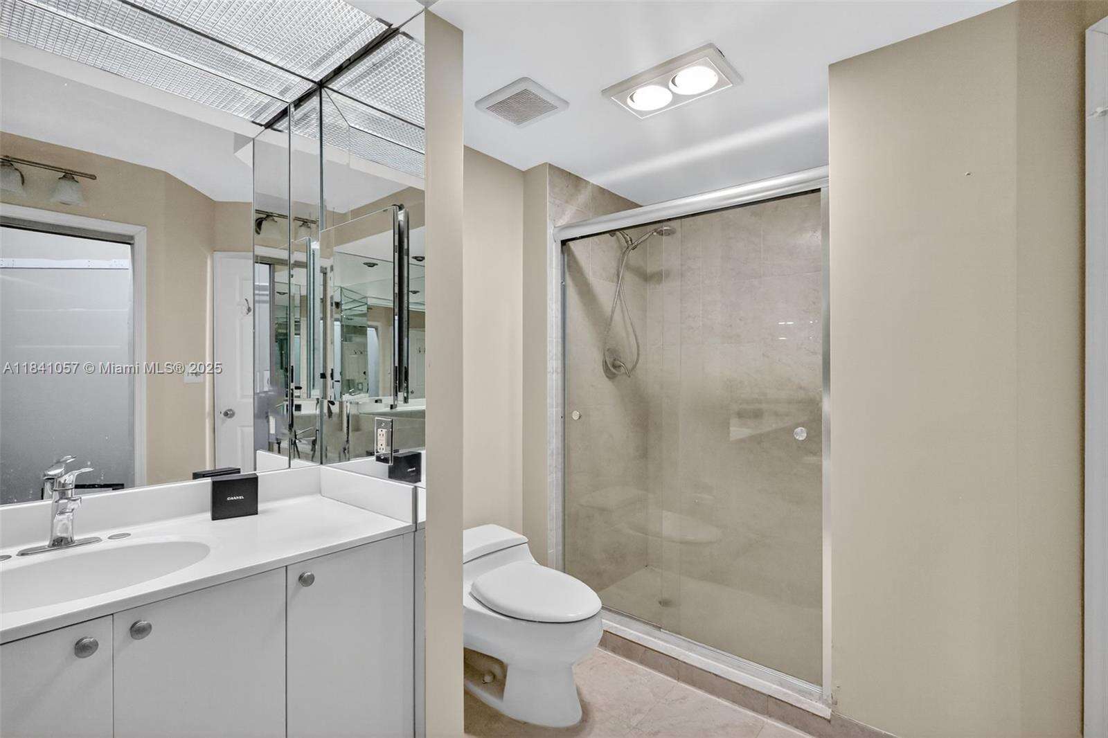 The Landmark at 20185 Country Club Dr, Aventura, FL 33180 - For Sale photo 39