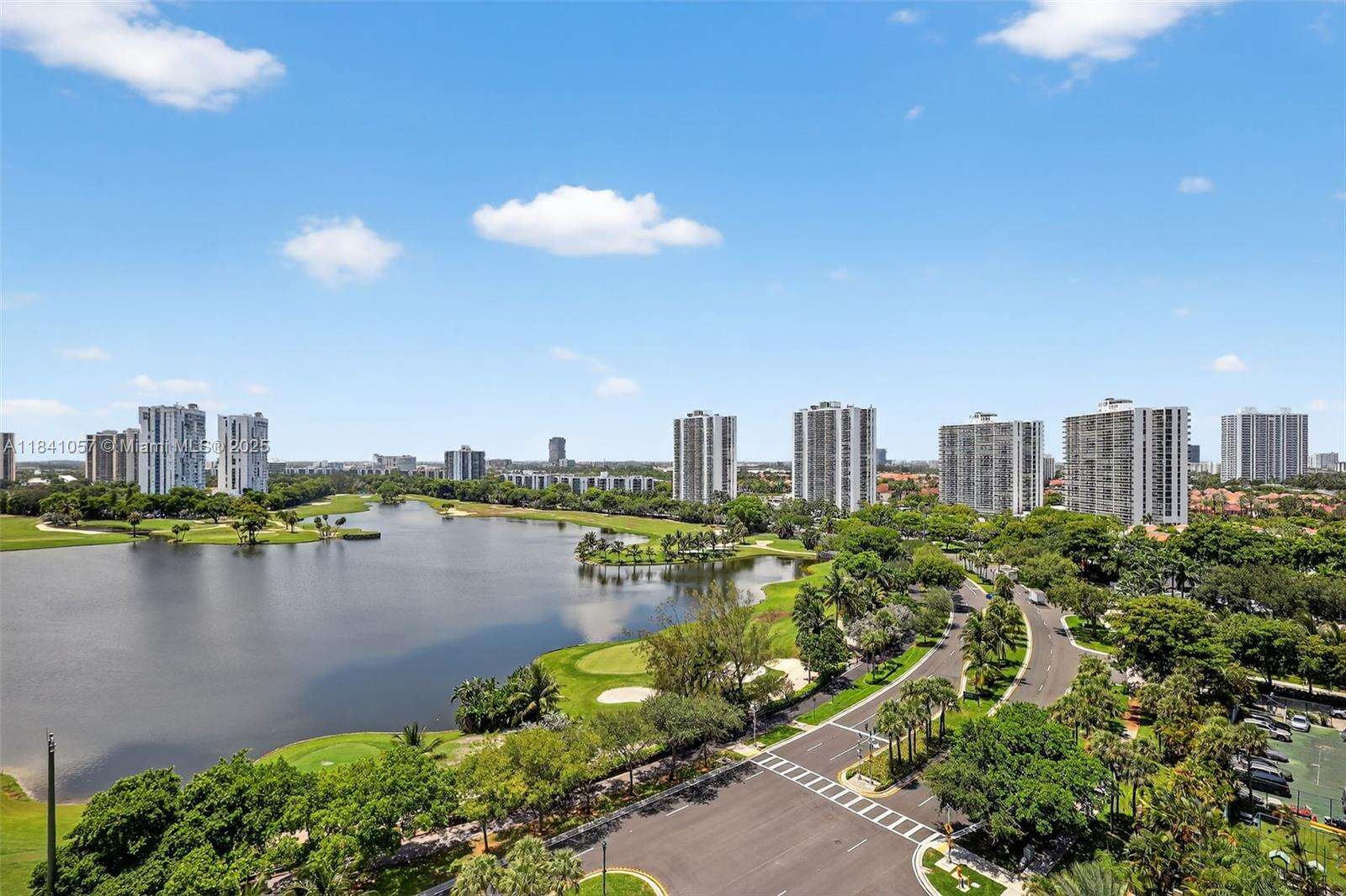 The Landmark at 20185 Country Club Dr, Aventura, FL 33180 - For Sale photo 49