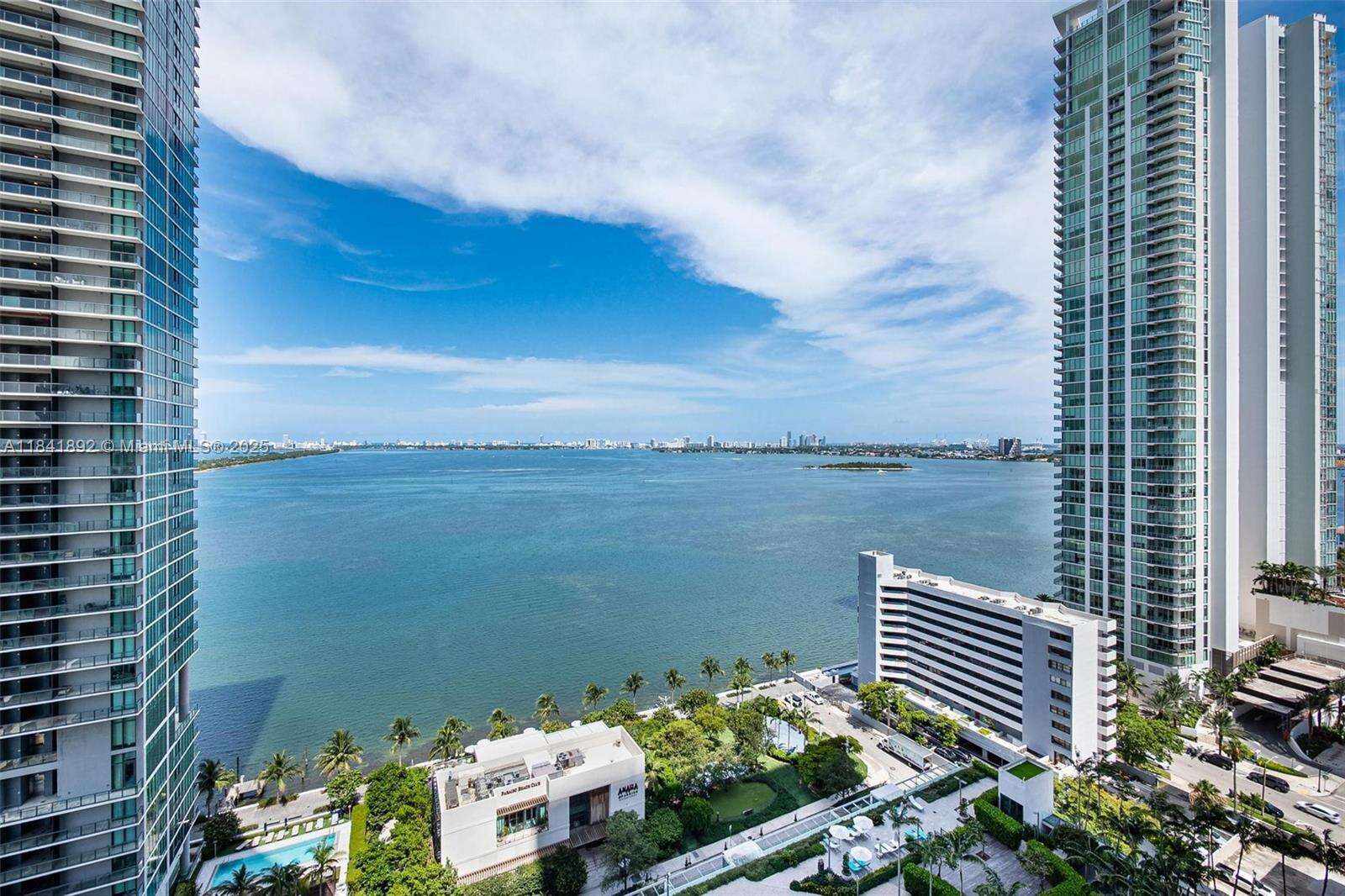 PARAISO BAY - 650 32 St, Miami, FL 33137 | Picture 3