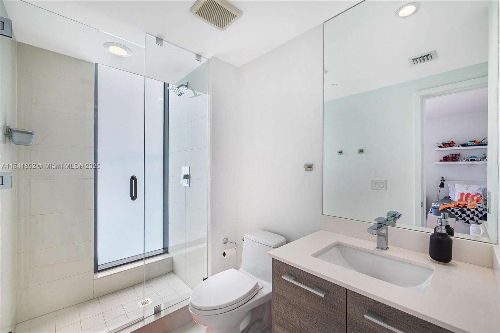 PARAISO BAY - 650 32 St, Miami, FL 33137 | Picture 25