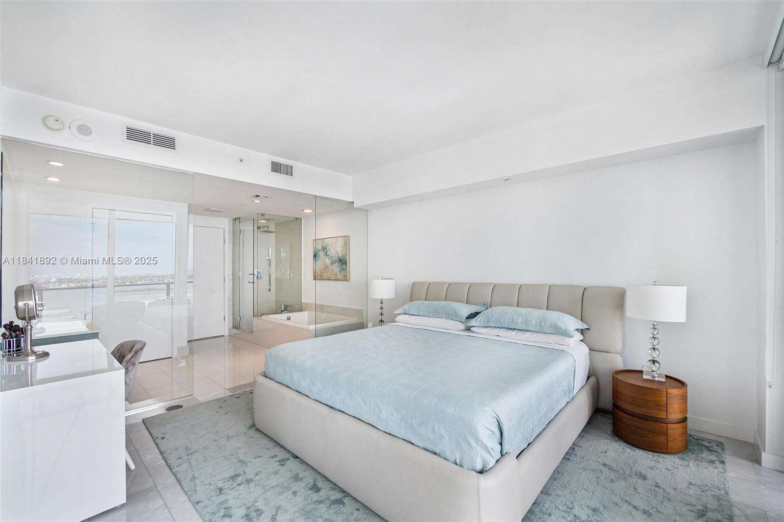 PARAISO BAY - 650 32 St, Miami, FL 33137 | Picture 5