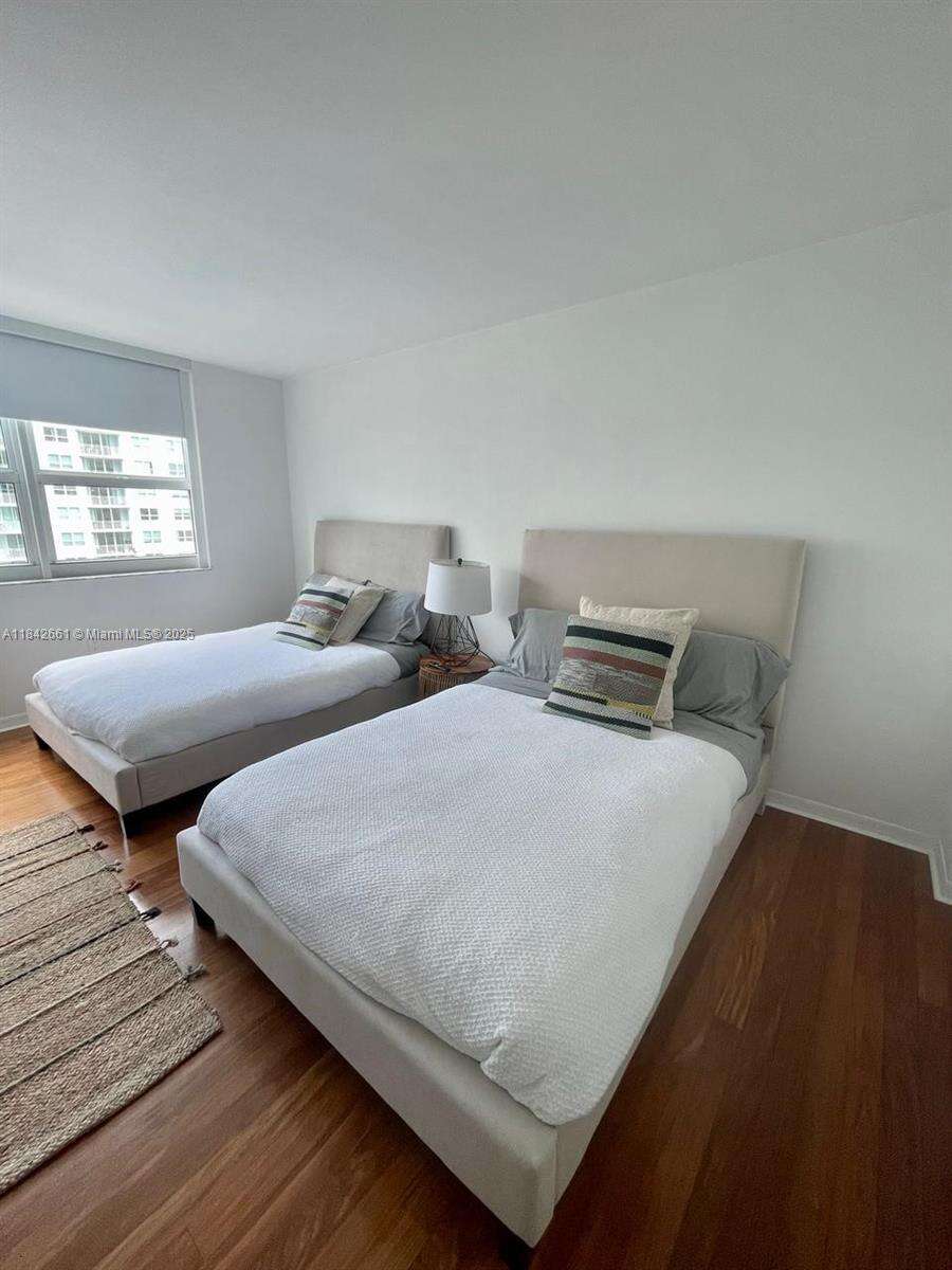 The Mark On Brickell at 1155 Brickell Bay Dr, Miami, FL 33131 - For Sale photo 21