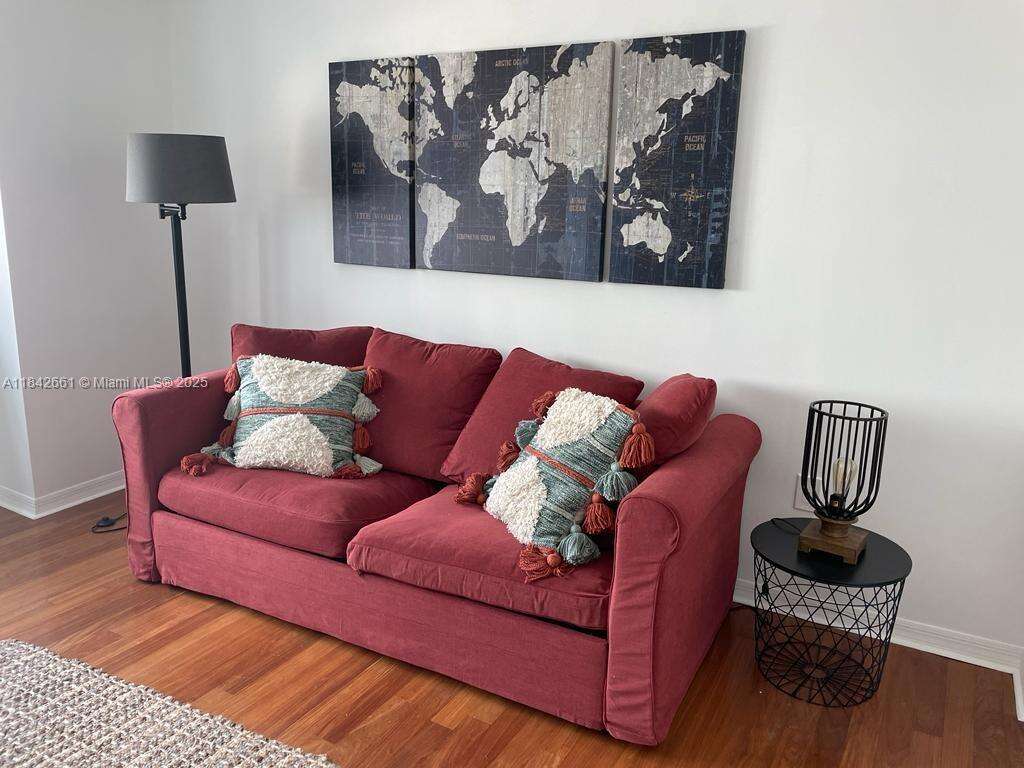 The Mark On Brickell at 1155 Brickell Bay Dr, Miami, FL 33131 - For Sale photo 25