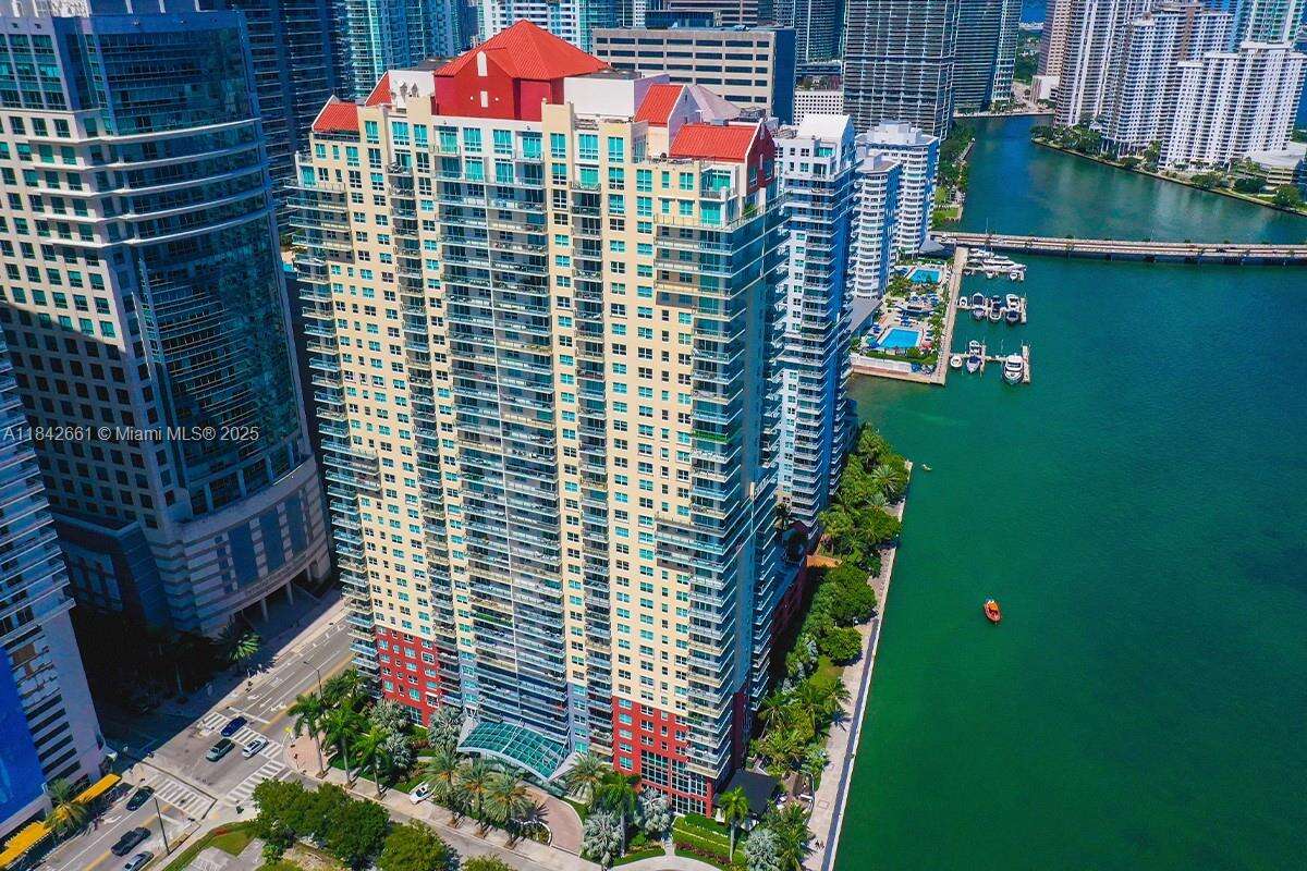 The Mark On Brickell at 1155 Brickell Bay Dr, Miami, FL 33131 - For Sale photo 42