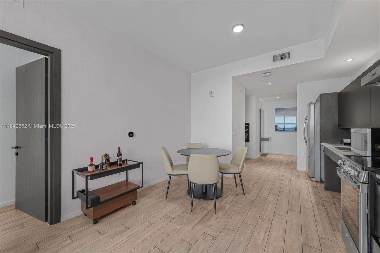 398 NE 5TH STREET - 398 5 St, Miami, FL 33132 | Picture 13