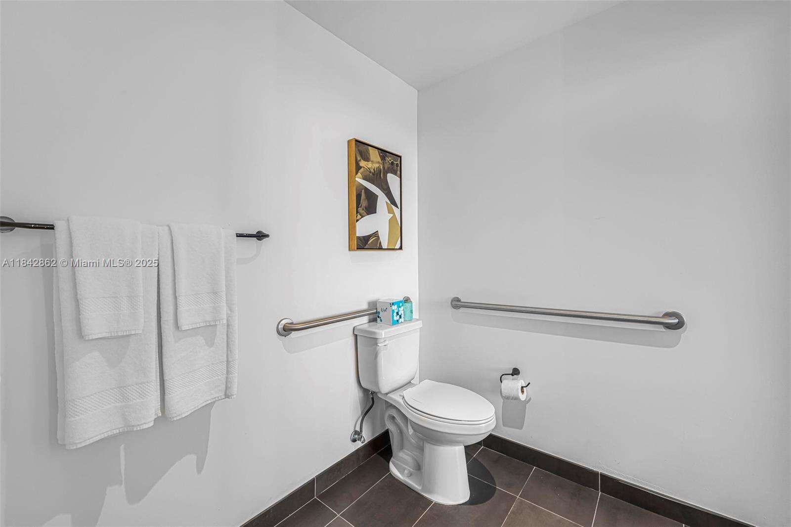 398 NE 5TH STREET - 398 5 St, Miami, FL 33132 | Picture 18