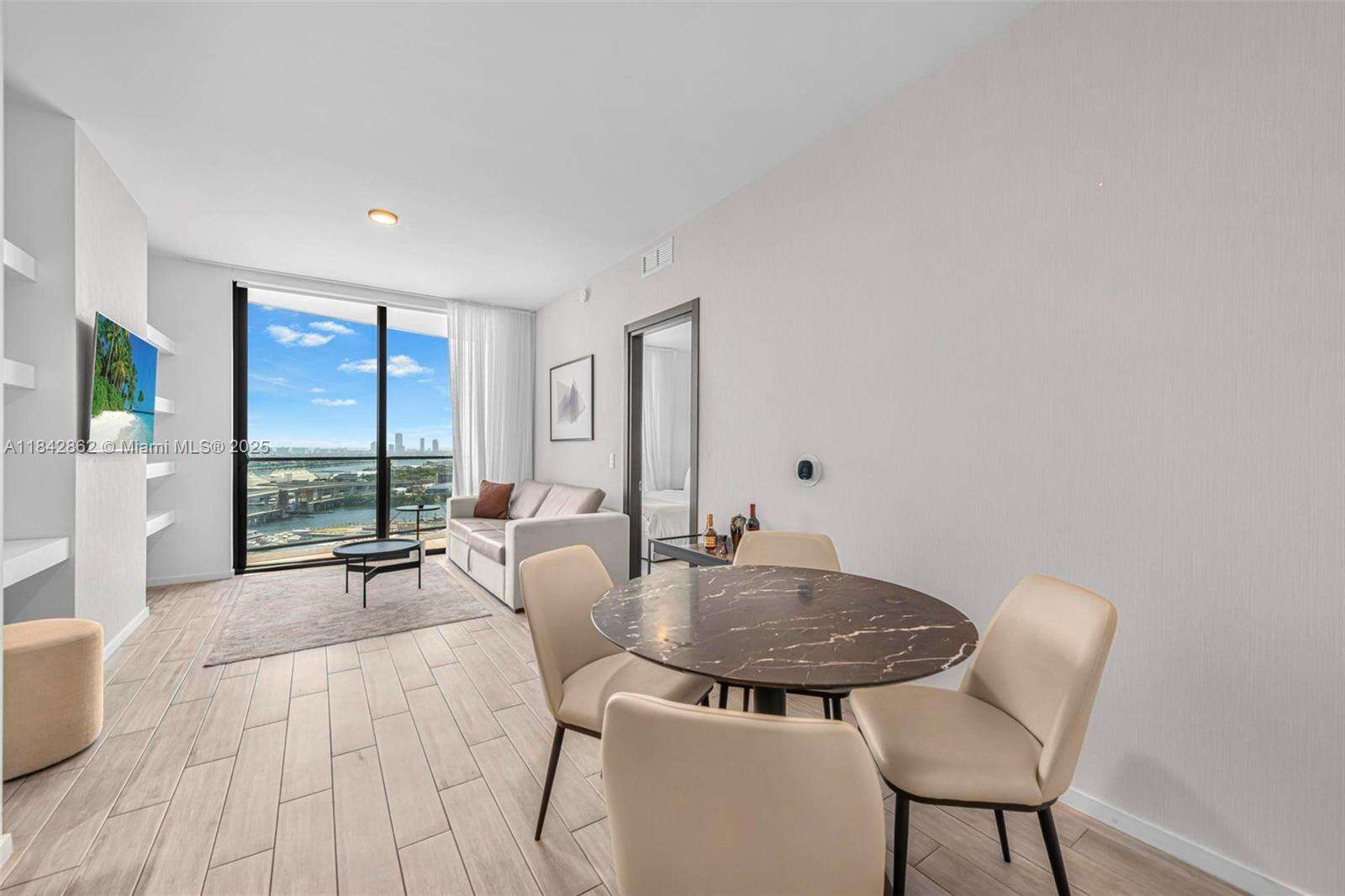 398 NE 5TH STREET - 398 5 St, Miami, FL 33132 | Picture 7