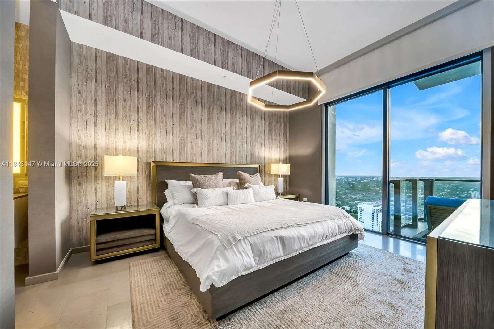 Rise Brickell at 88 7 St, Miami, FL 33130 - For Sale photo 11