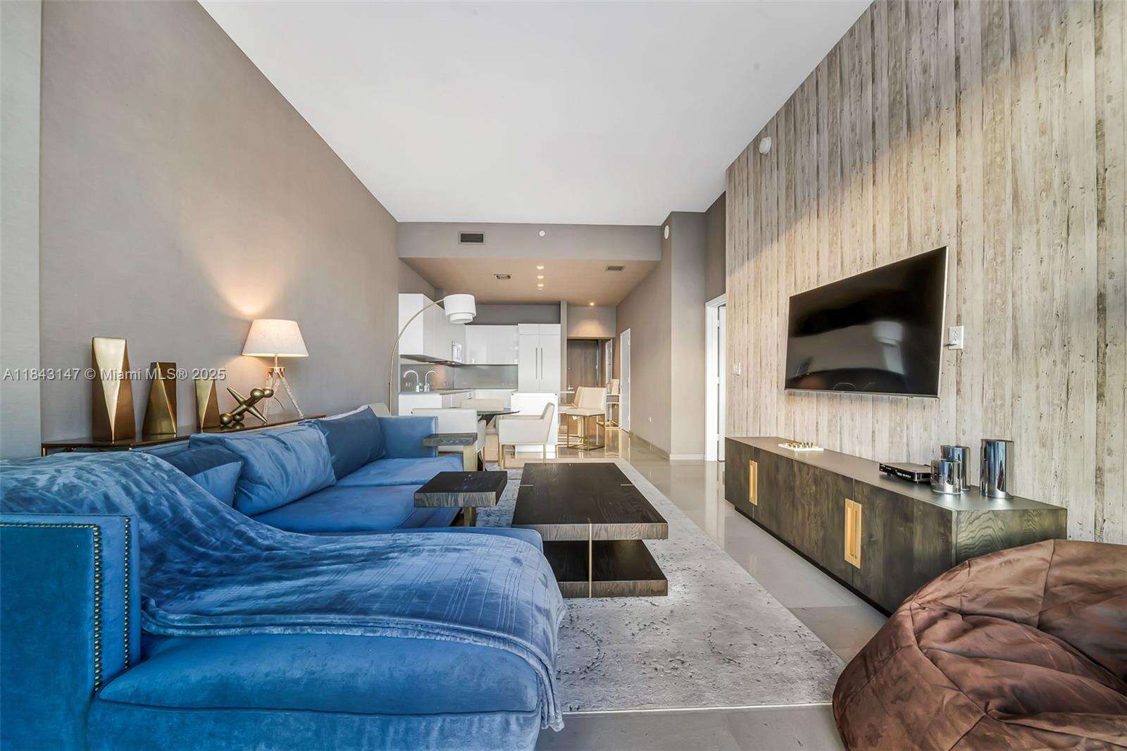 Rise Brickell at 88 7 St, Miami, FL 33130 - For Sale photo 6