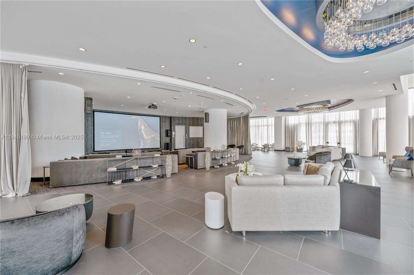 Paramount Miami Worldcenter at 851 1st Ave, Miami, FL 33132 - For Sale photo 21