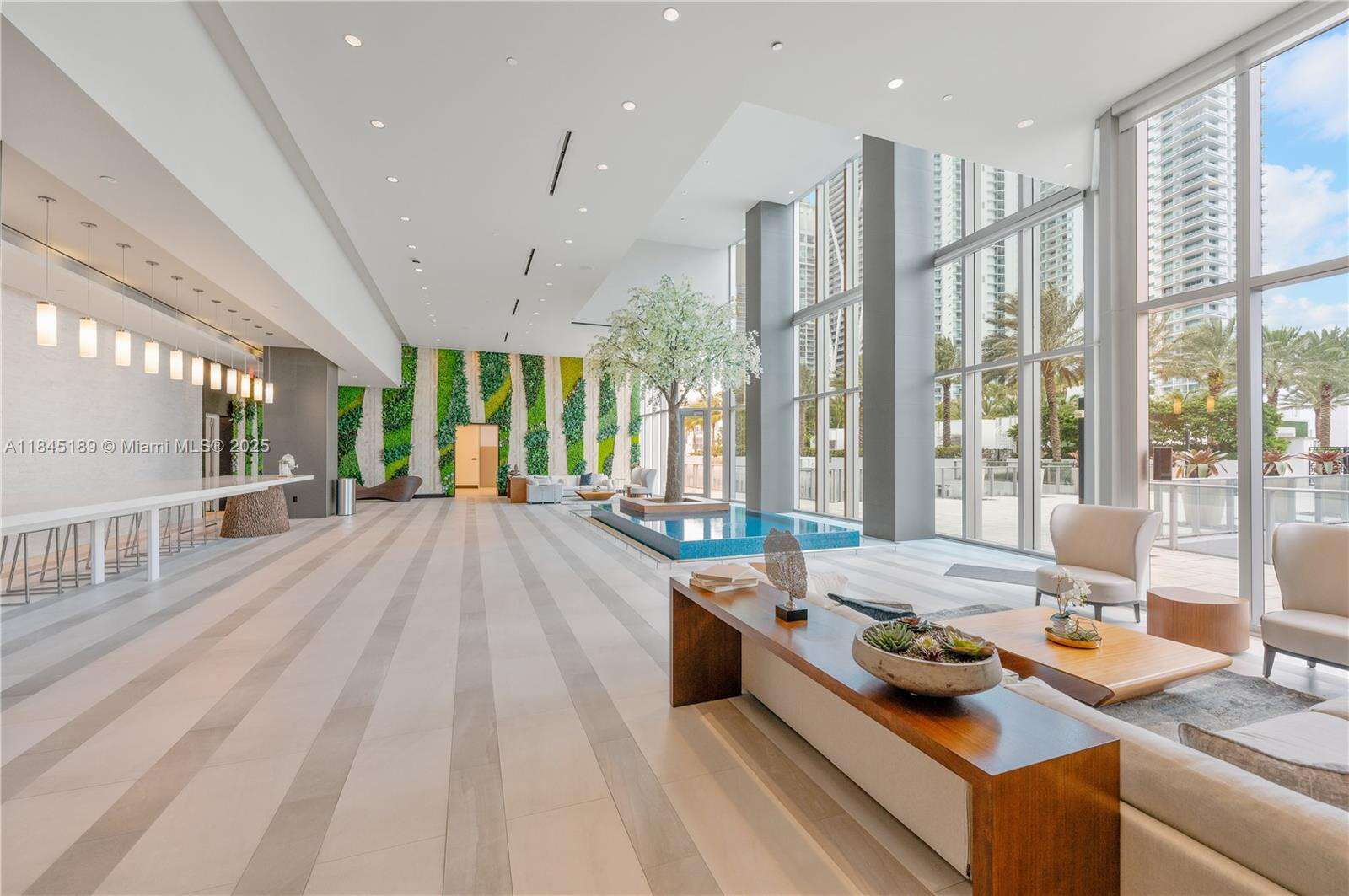 Paramount Miami Worldcenter at 851 1st Ave, Miami, FL 33132 - For Sale photo 23
