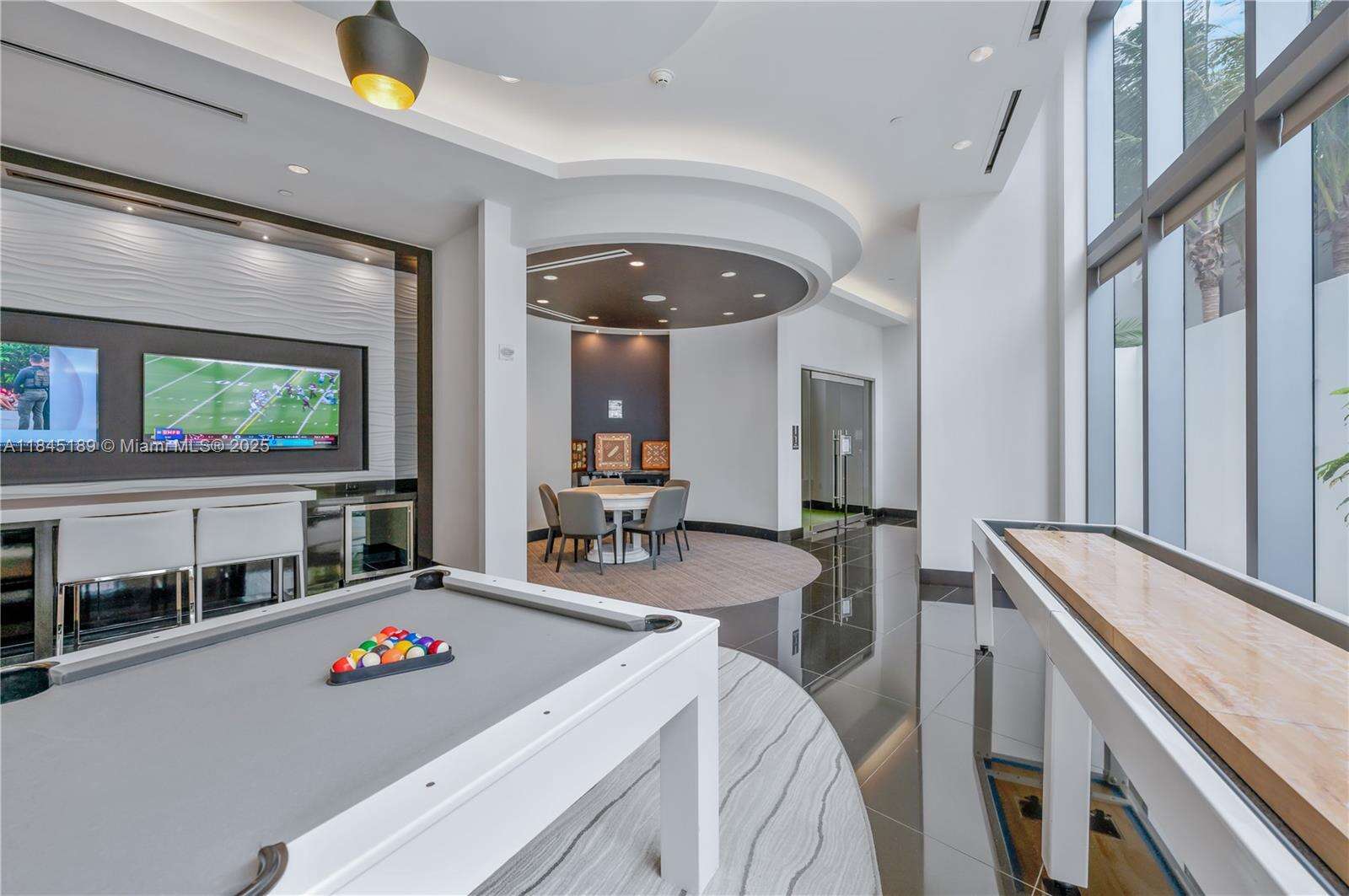 Paramount Miami Worldcenter at 851 1st Ave, Miami, FL 33132 - For Sale photo 28