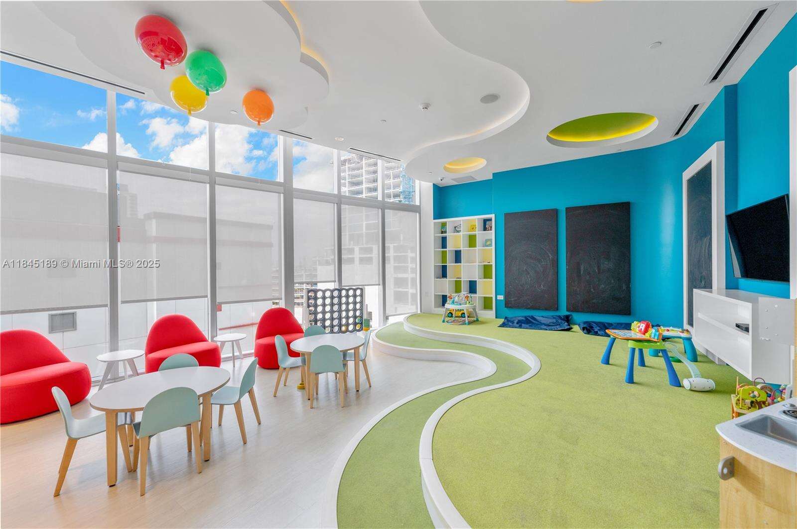 Paramount Miami Worldcenter at 851 1st Ave, Miami, FL 33132 - For Sale photo 30