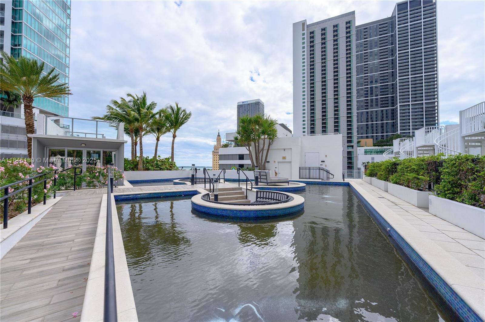 Paramount Miami Worldcenter at 851 1st Ave, Miami, FL 33132 - For Sale photo 35