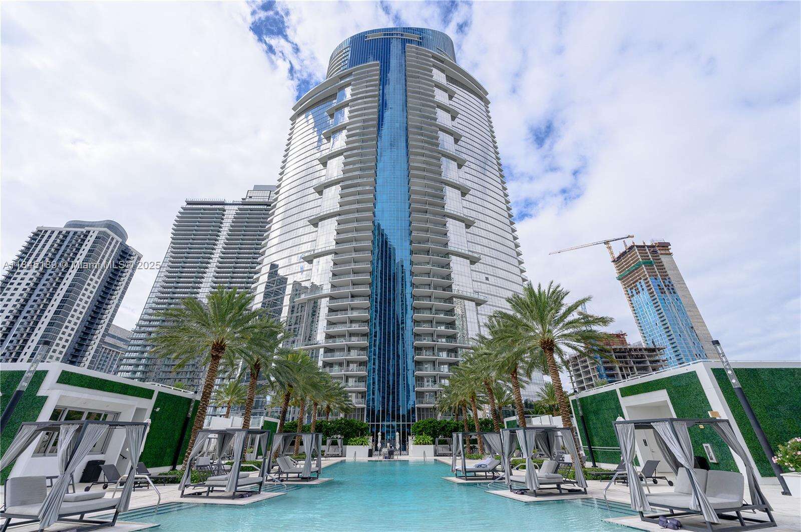 Paramount Miami Worldcenter at 851 1st Ave, Miami, FL 33132 - For Sale photo 37
