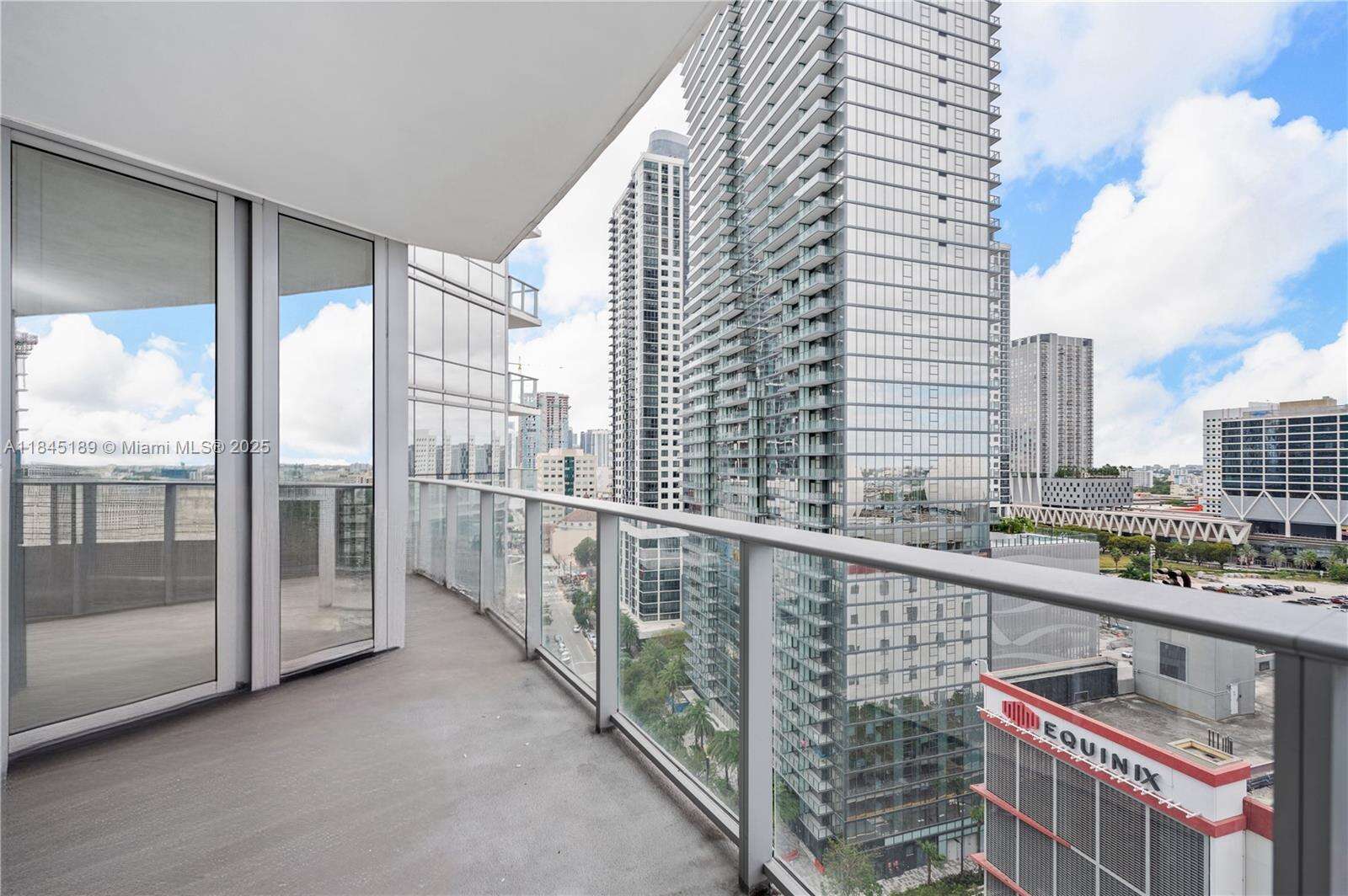 Paramount Miami Worldcenter at 851 1st Ave, Miami, FL 33132 - For Sale photo 7