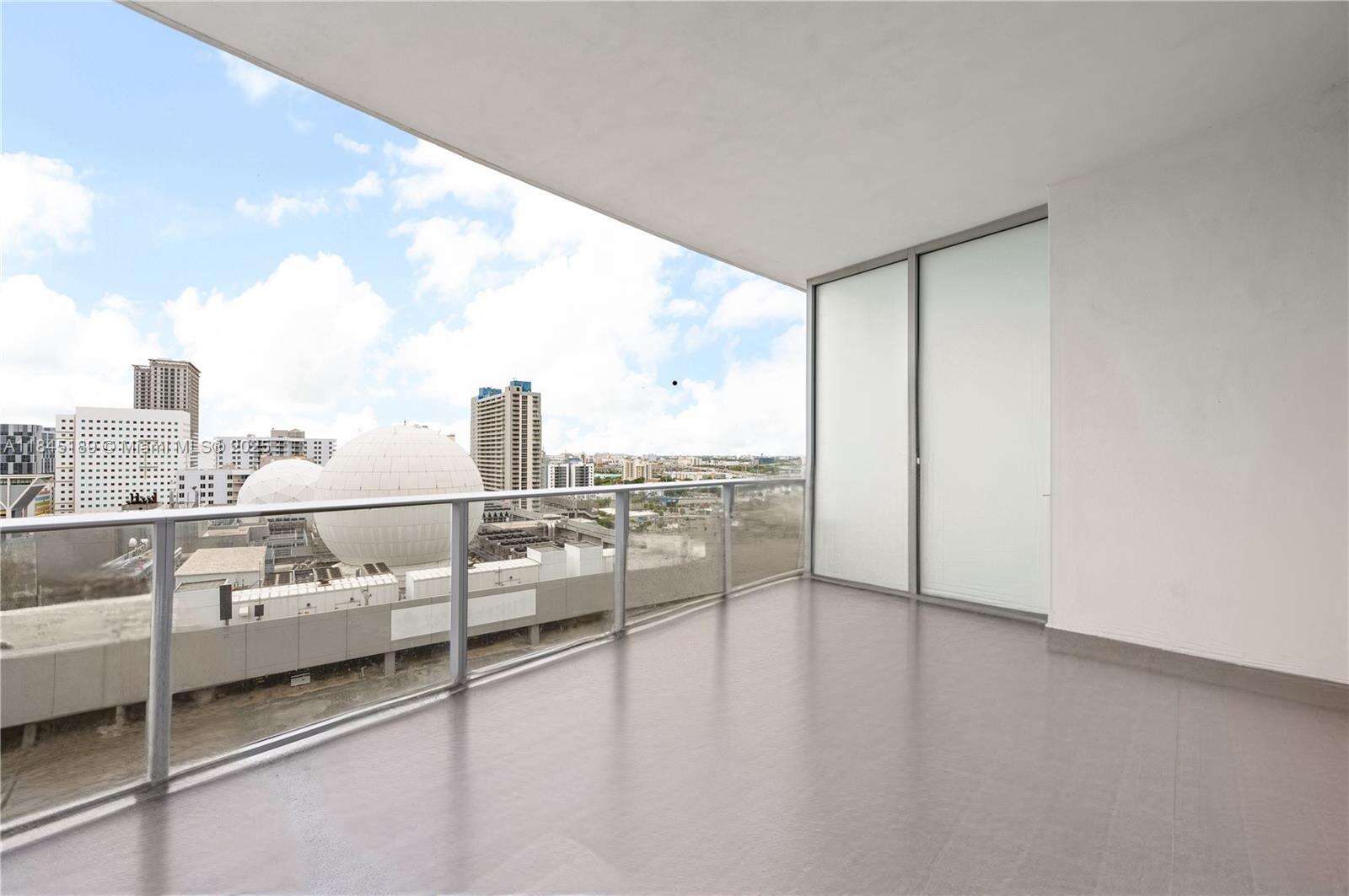 Paramount Miami Worldcenter at 851 1st Ave, Miami, FL 33132 - For Sale photo 8