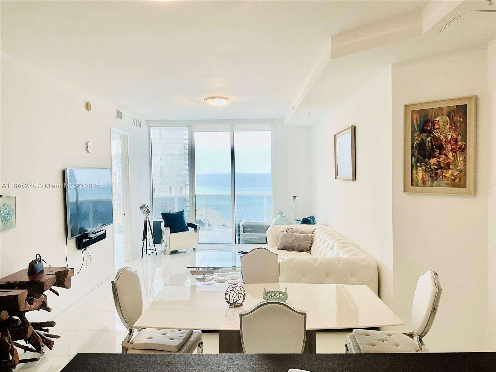 Trump Royale at 18201 Collins Ave, Sunny Isles Beach, FL 33160 - For Sale photo 3