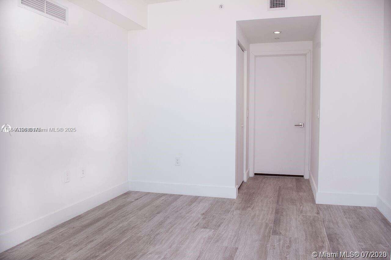 Hyde Midtown at 121 34 St, Miami, FL 33137 - For Sale photo 15