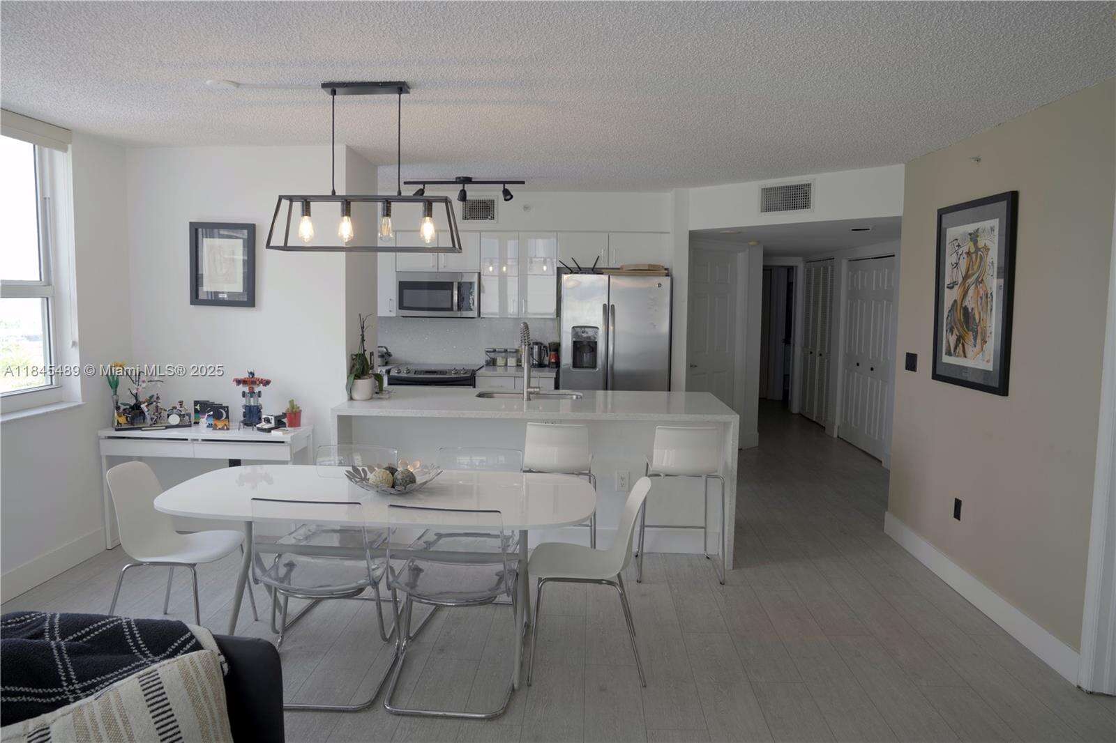 The Mark On Brickell at 1155 Brickell Bay Dr, Miami, FL 33131 - For Sale photo 17