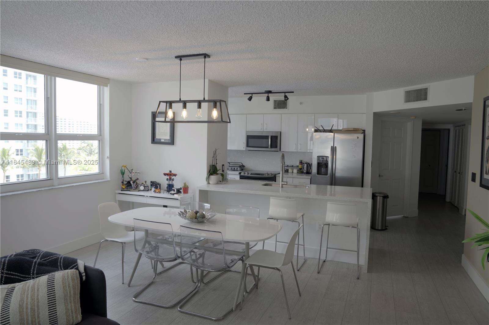The Mark On Brickell at 1155 Brickell Bay Dr, Miami, FL 33131 - For Sale photo 18