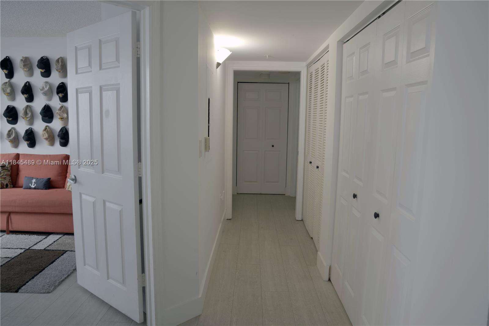 The Mark On Brickell at 1155 Brickell Bay Dr, Miami, FL 33131 - For Sale photo 20