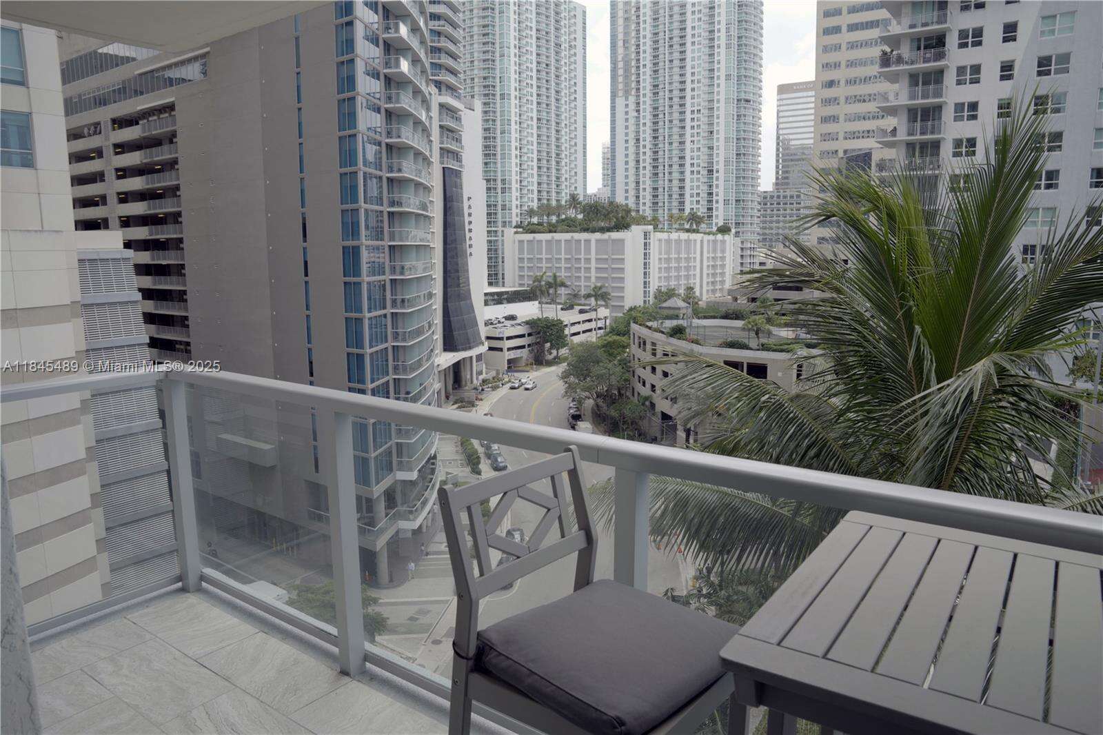 The Mark On Brickell at 1155 Brickell Bay Dr, Miami, FL 33131 - For Sale photo 7