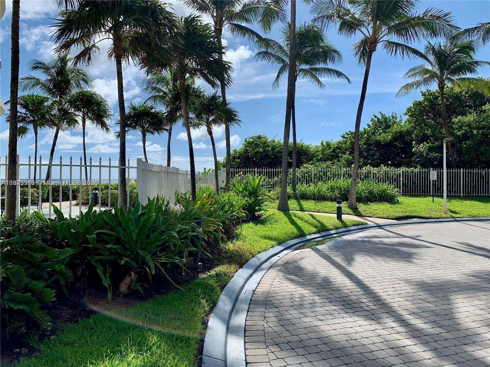 Sands Pointe at 16711 Collins Ave, Sunny Isles Beach, FL 33160 - For Sale photo 31