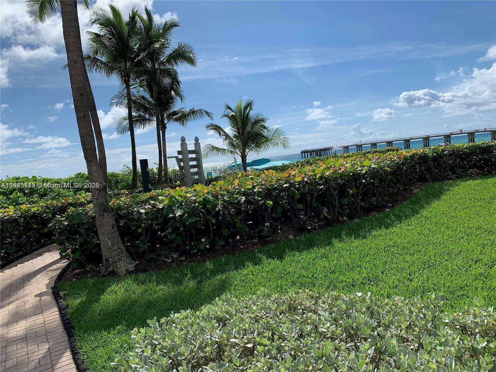Sands Pointe at 16711 Collins Ave, Sunny Isles Beach, FL 33160 - For Sale photo 35