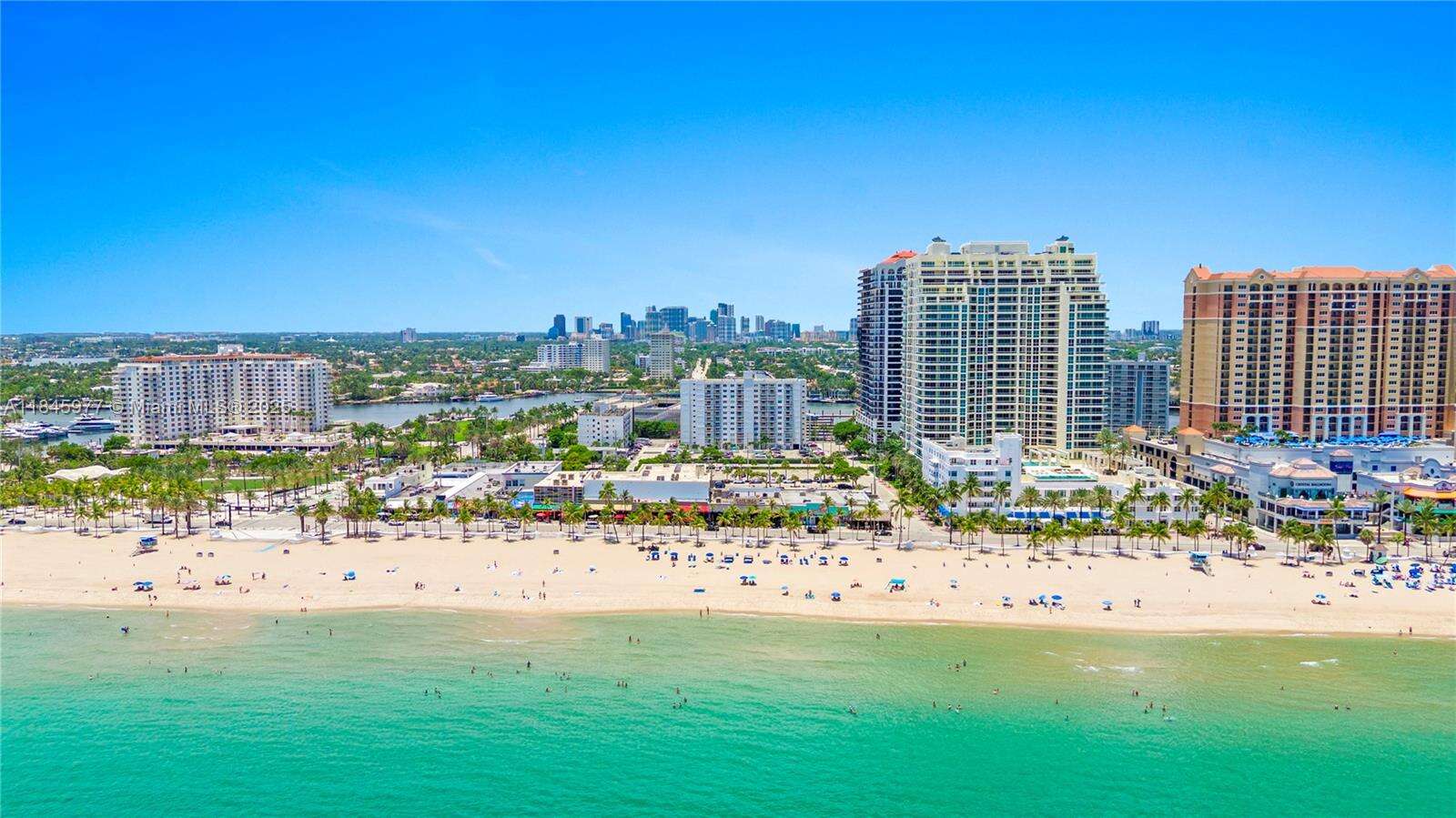 Leisure Beach Condos for Sale & Rent | Picture 1
