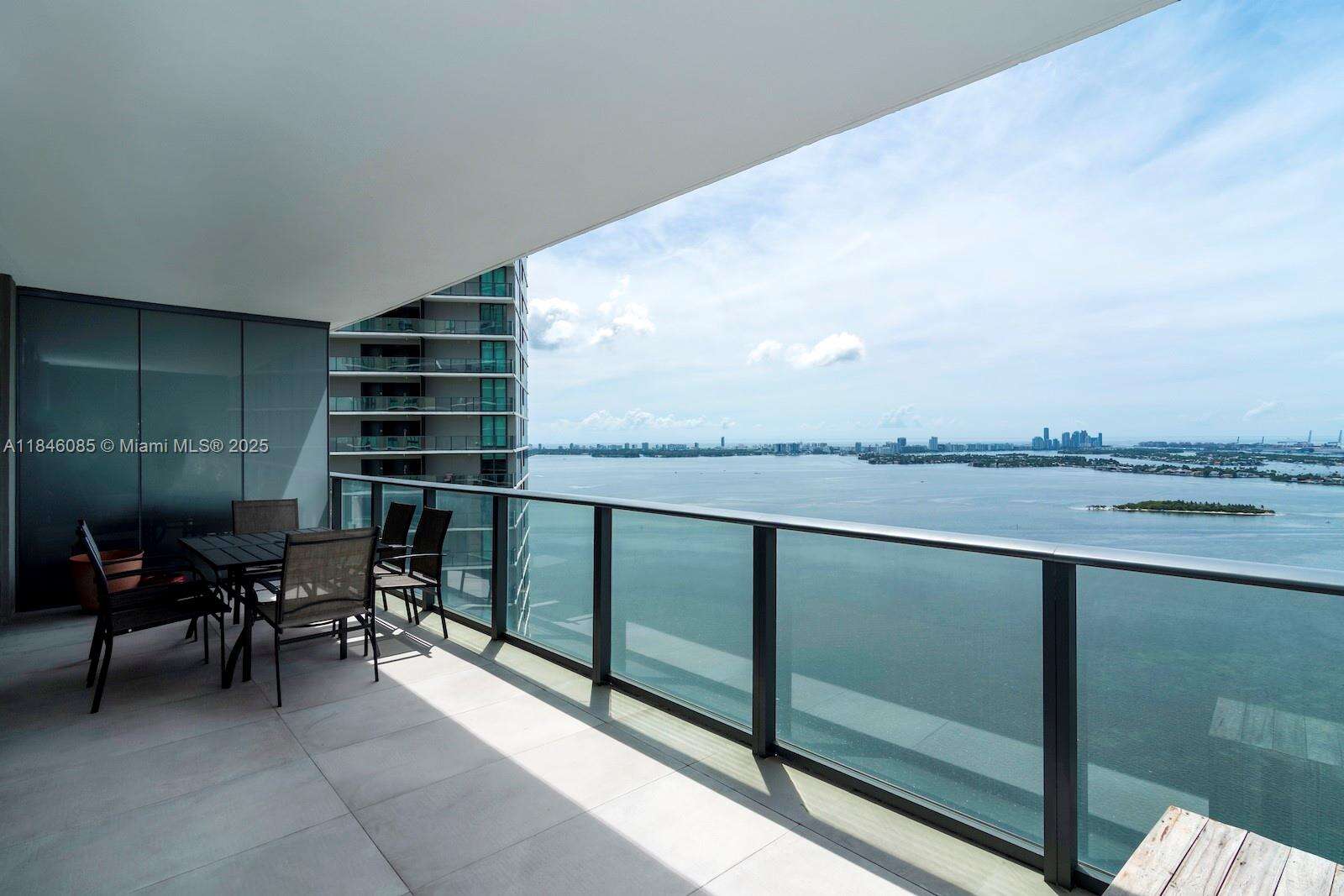 Paraiso Bay at 650 32 St, Miami, FL 33137 - For Sale photo 2