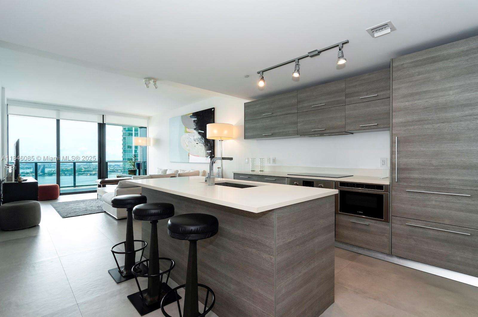 Paraiso Bay at 650 32 St, Miami, FL 33137 - For Sale photo 12