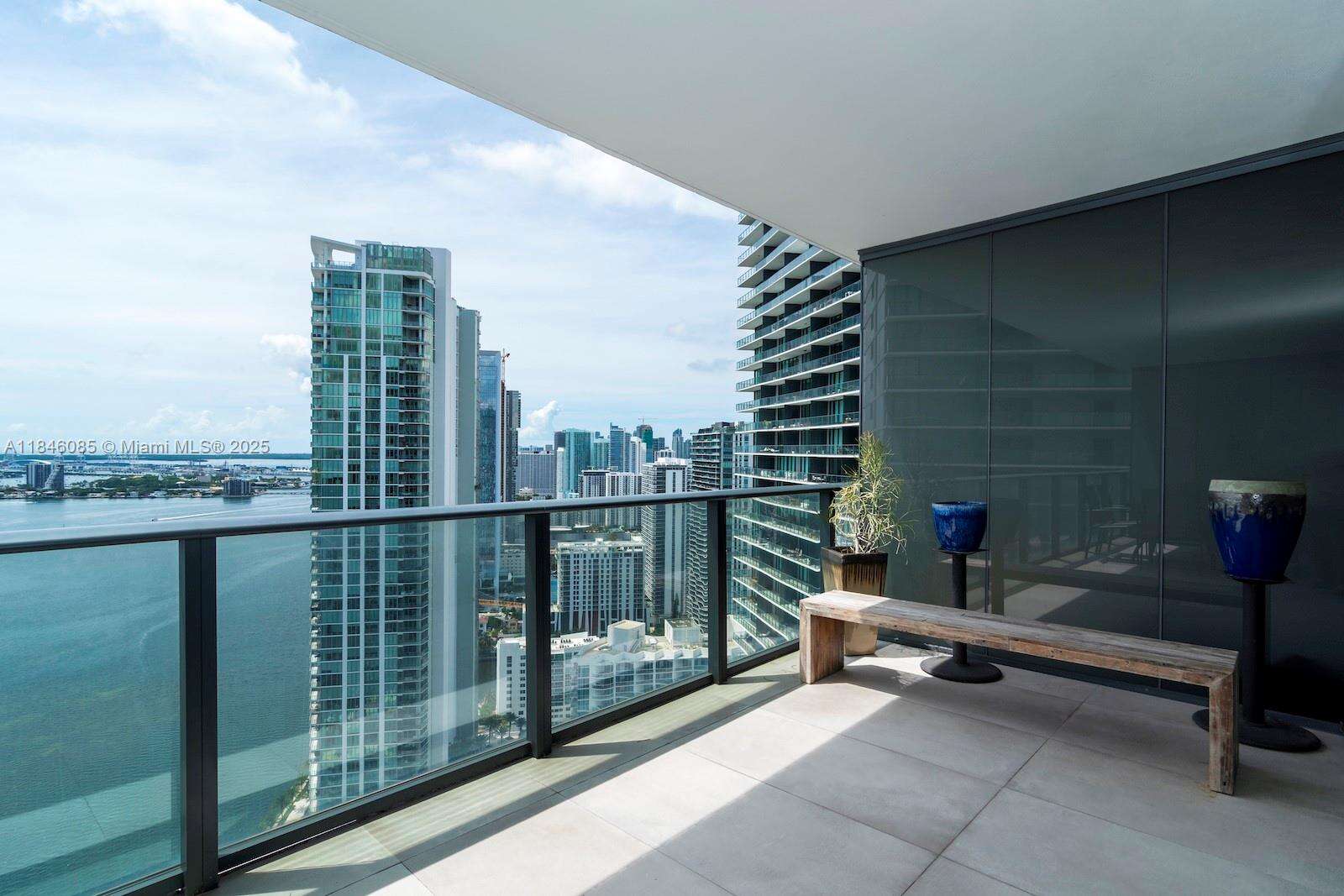 Paraiso Bay at 650 32 St, Miami, FL 33137 - For Sale photo 3
