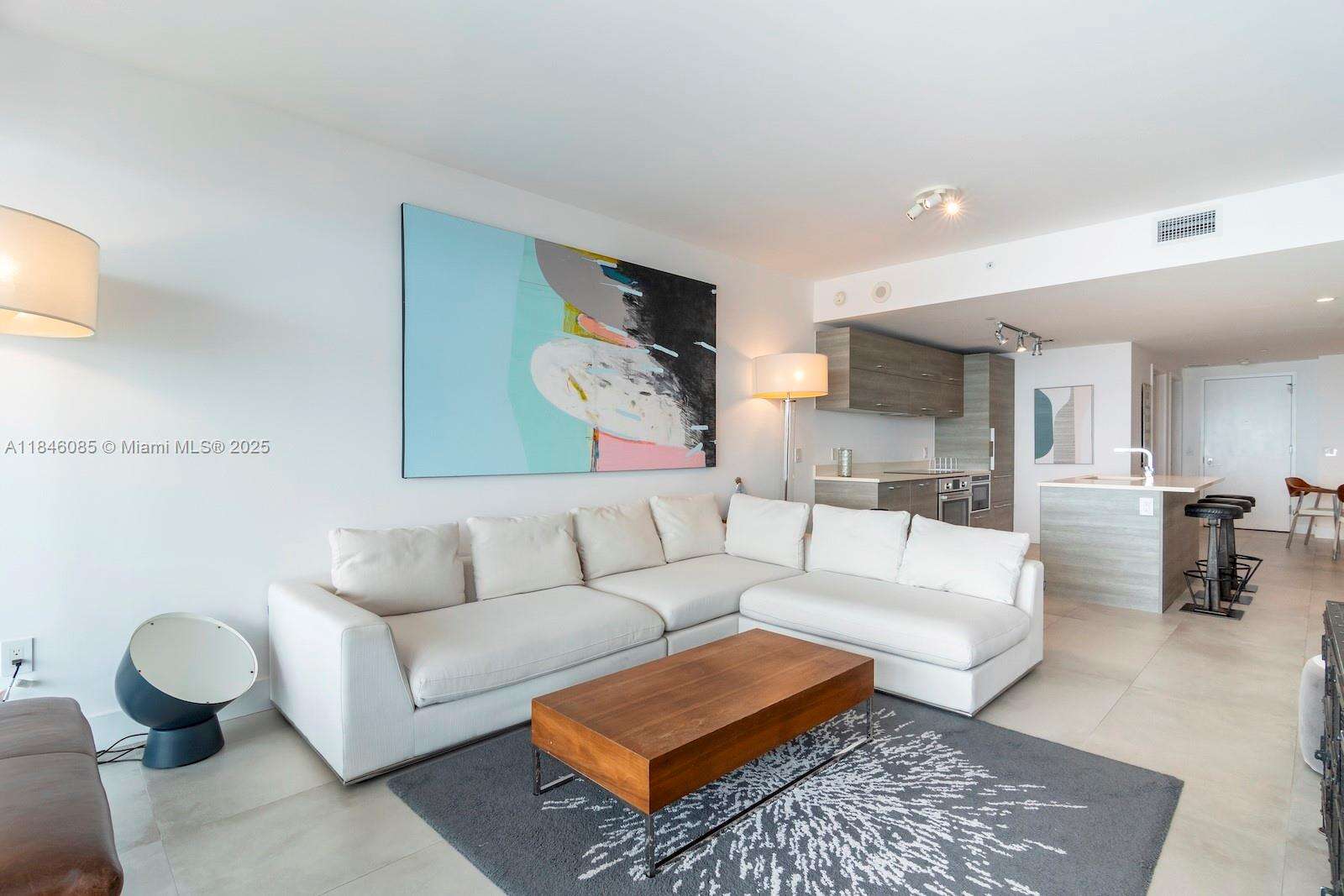 Paraiso Bay at 650 32 St, Miami, FL 33137 - For Sale photo 6