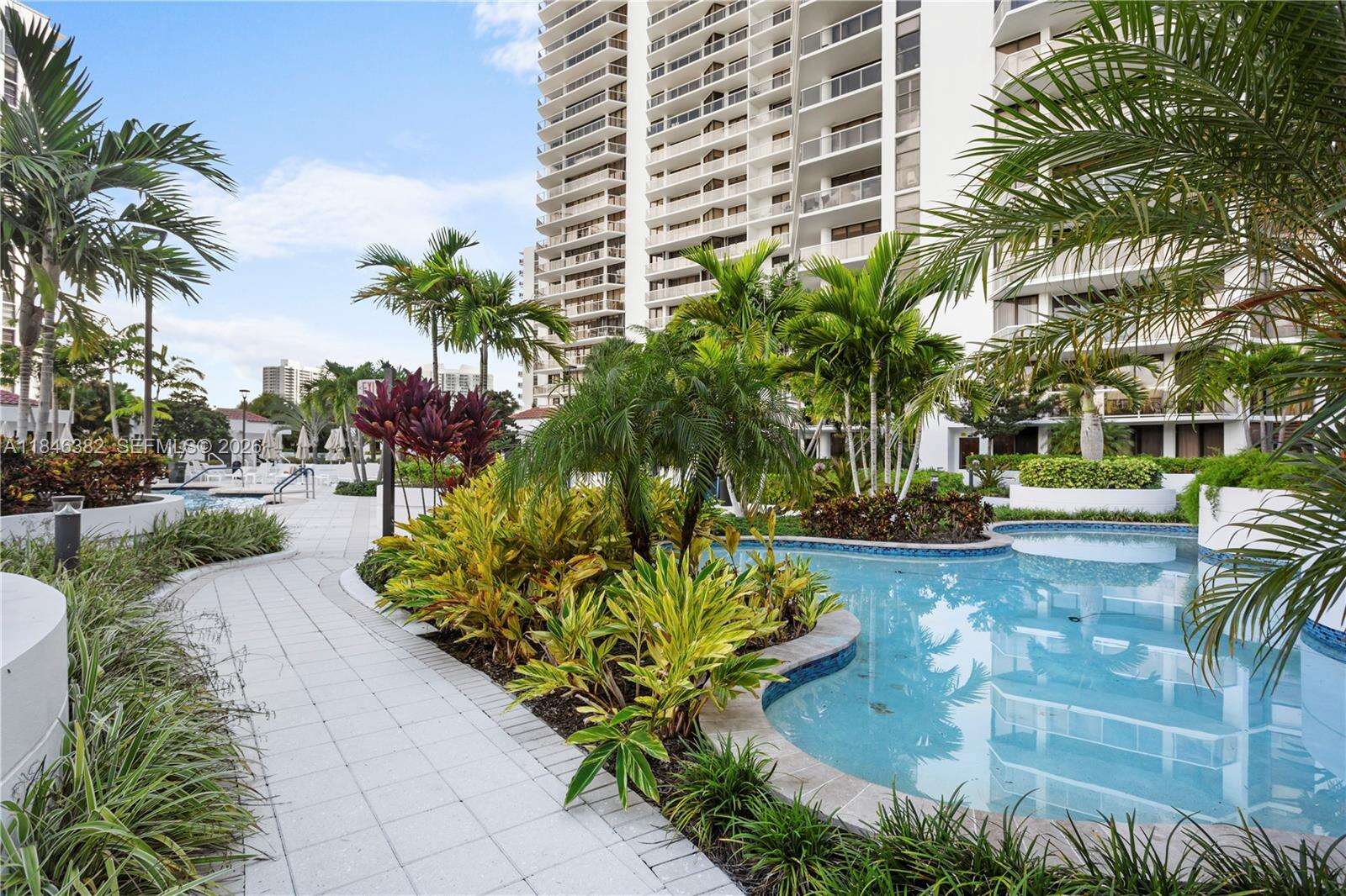 Hamptons West at 20281 Country Club Dr, Aventura, FL 33180 - For Sale photo 12