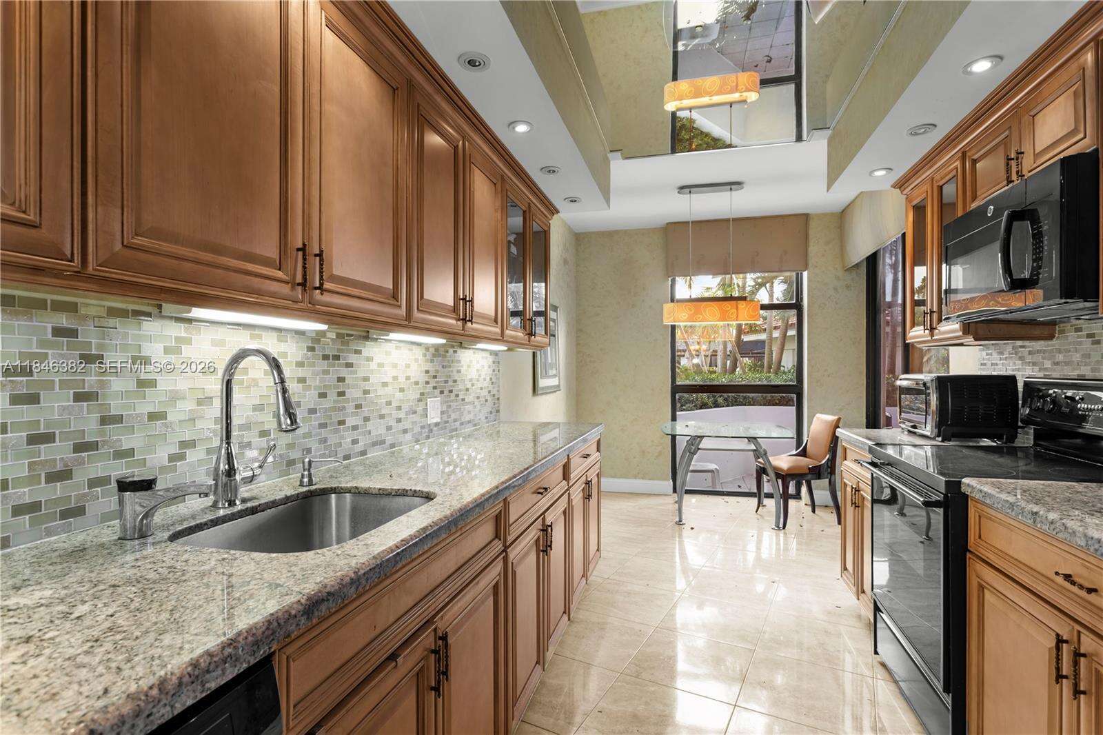 Hamptons West at 20281 Country Club Dr, Aventura, FL 33180 - For Sale photo 17