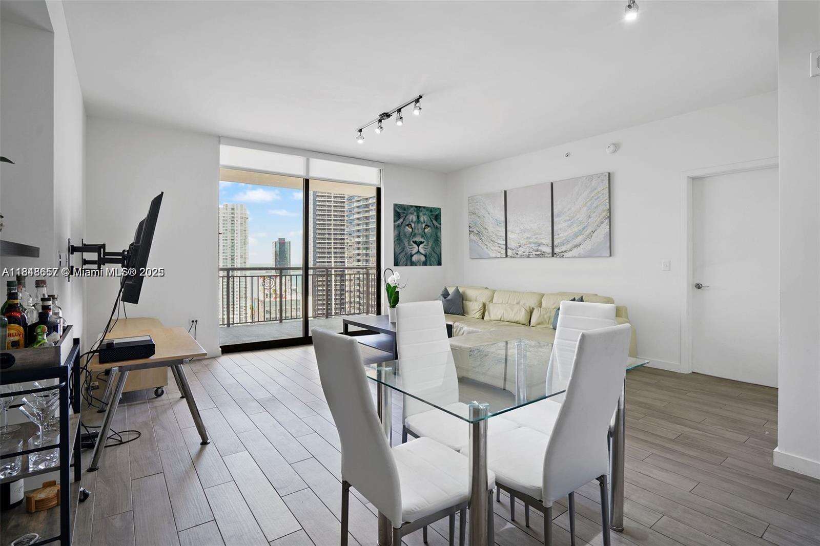 Nine At Mary Brickell Village at 999 1 Ave, Miami, FL 33130 - For Sale photo 4