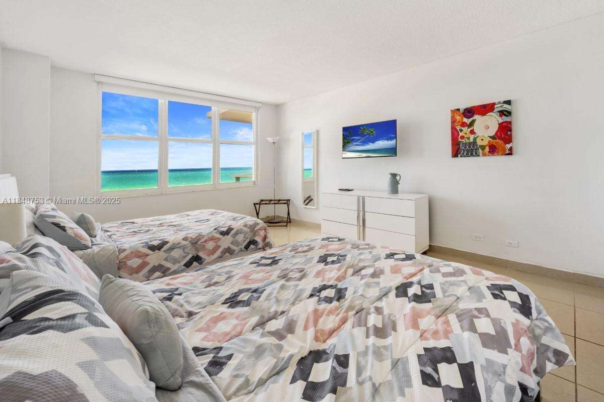 The Pavilion at 5601 Collins Ave, Miami Beach, FL 33140 - For Sale photo 12