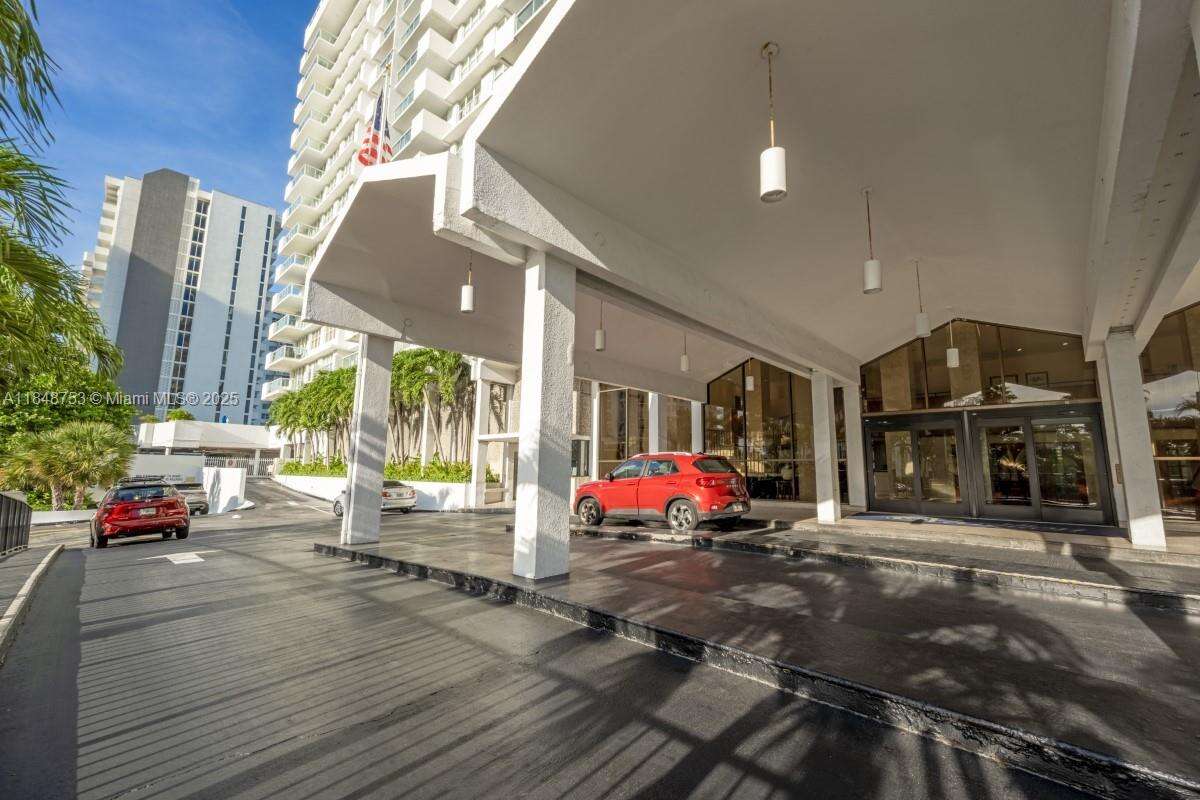 The Pavilion at 5601 Collins Ave, Miami Beach, FL 33140 - For Sale photo 26