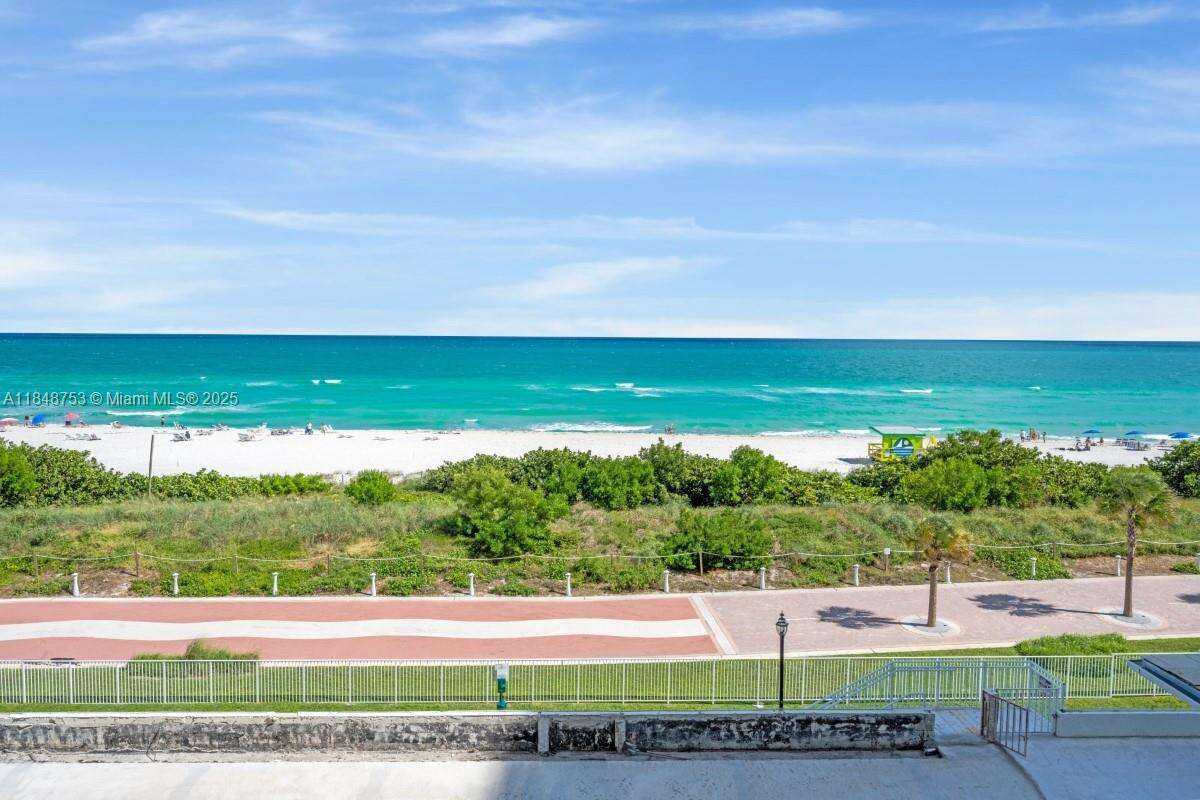 The Pavilion at 5601 Collins Ave, Miami Beach, FL 33140 - For Sale photo 34